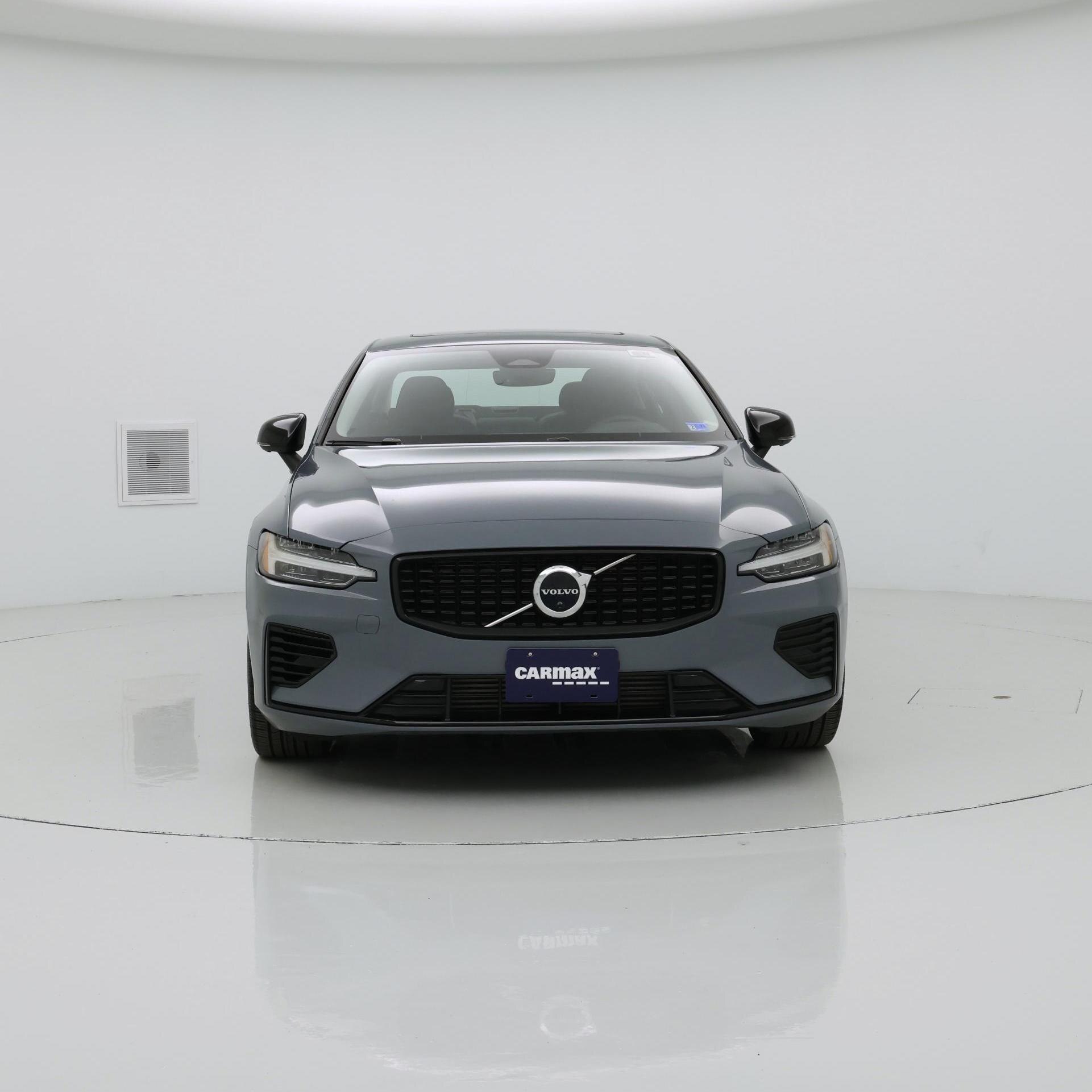Thumbnail: 2023 Volvo S60 - 5