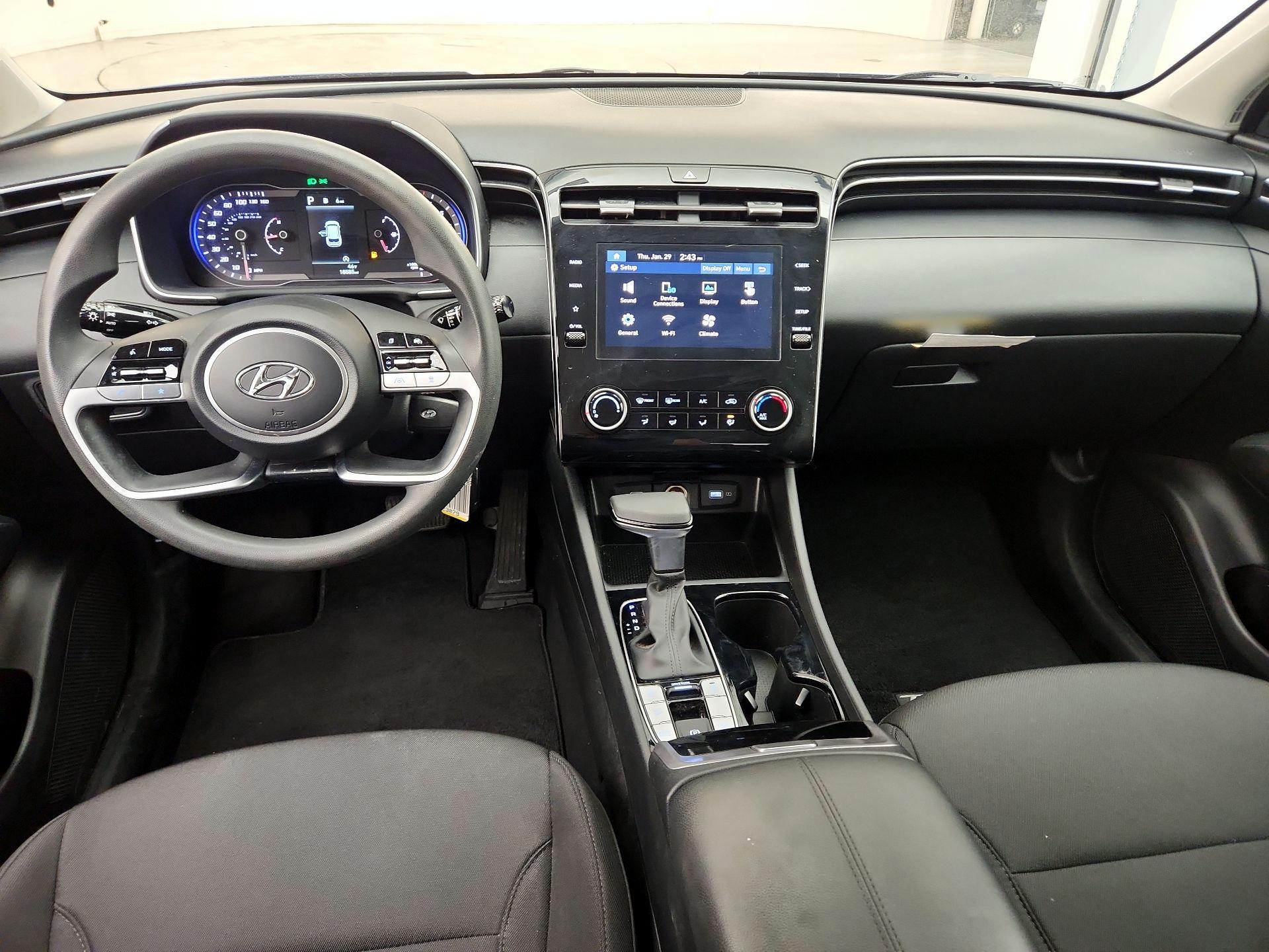 Thumbnail: 2023 Hyundai Tucson - 9