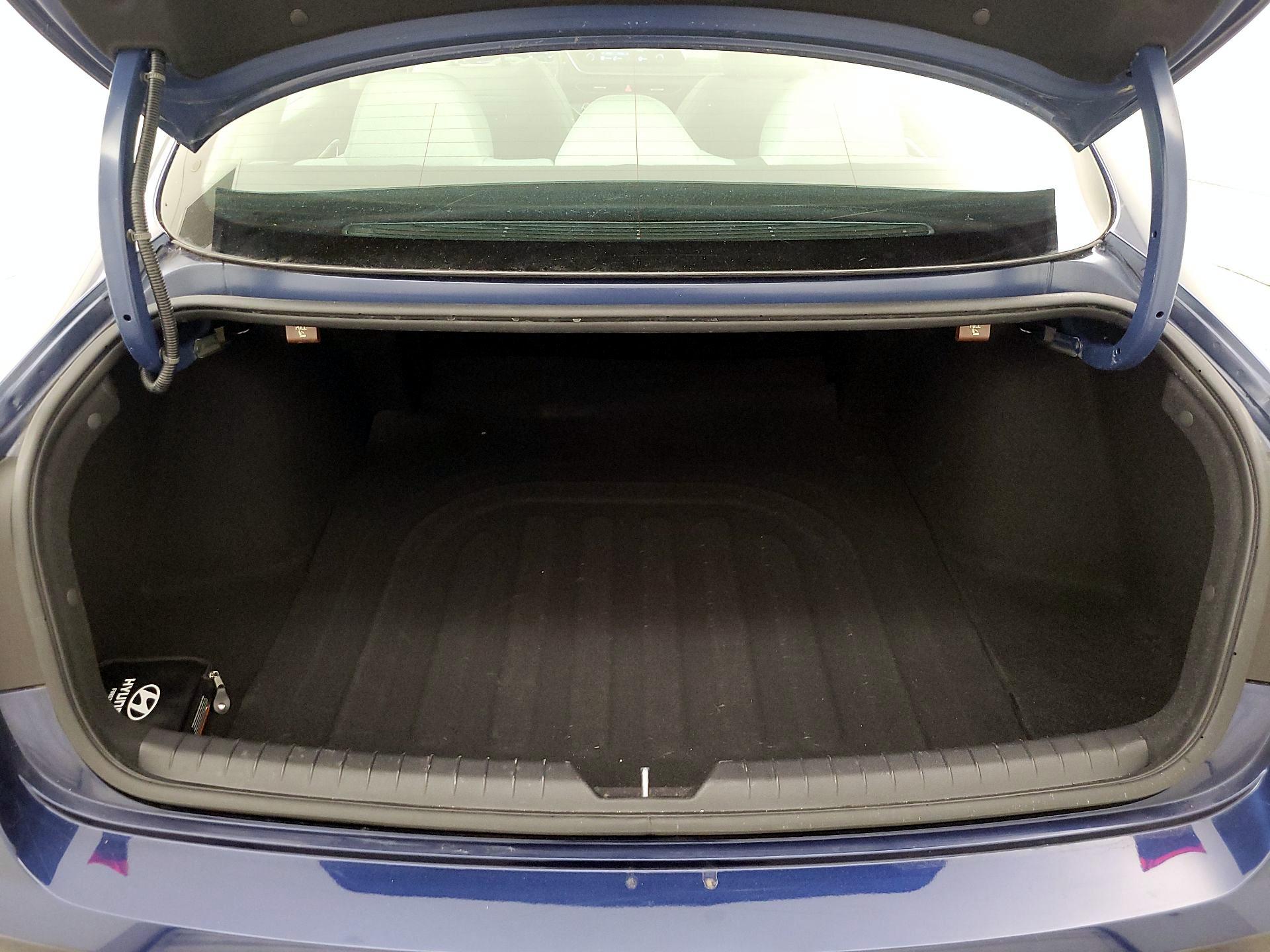 Thumbnail: 2022 Hyundai Sonata - 20