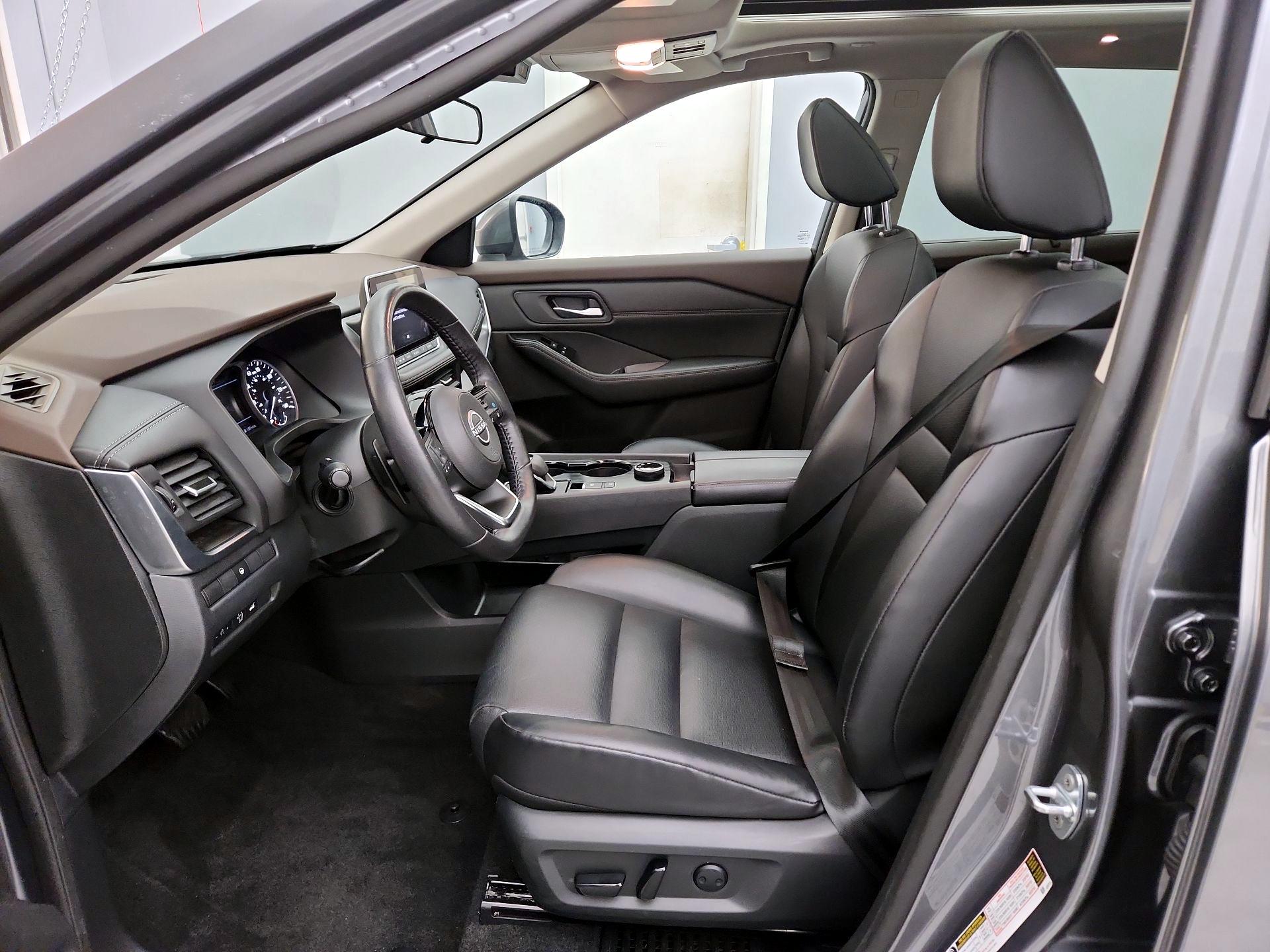 Thumbnail: 2023 Nissan Rogue - 11