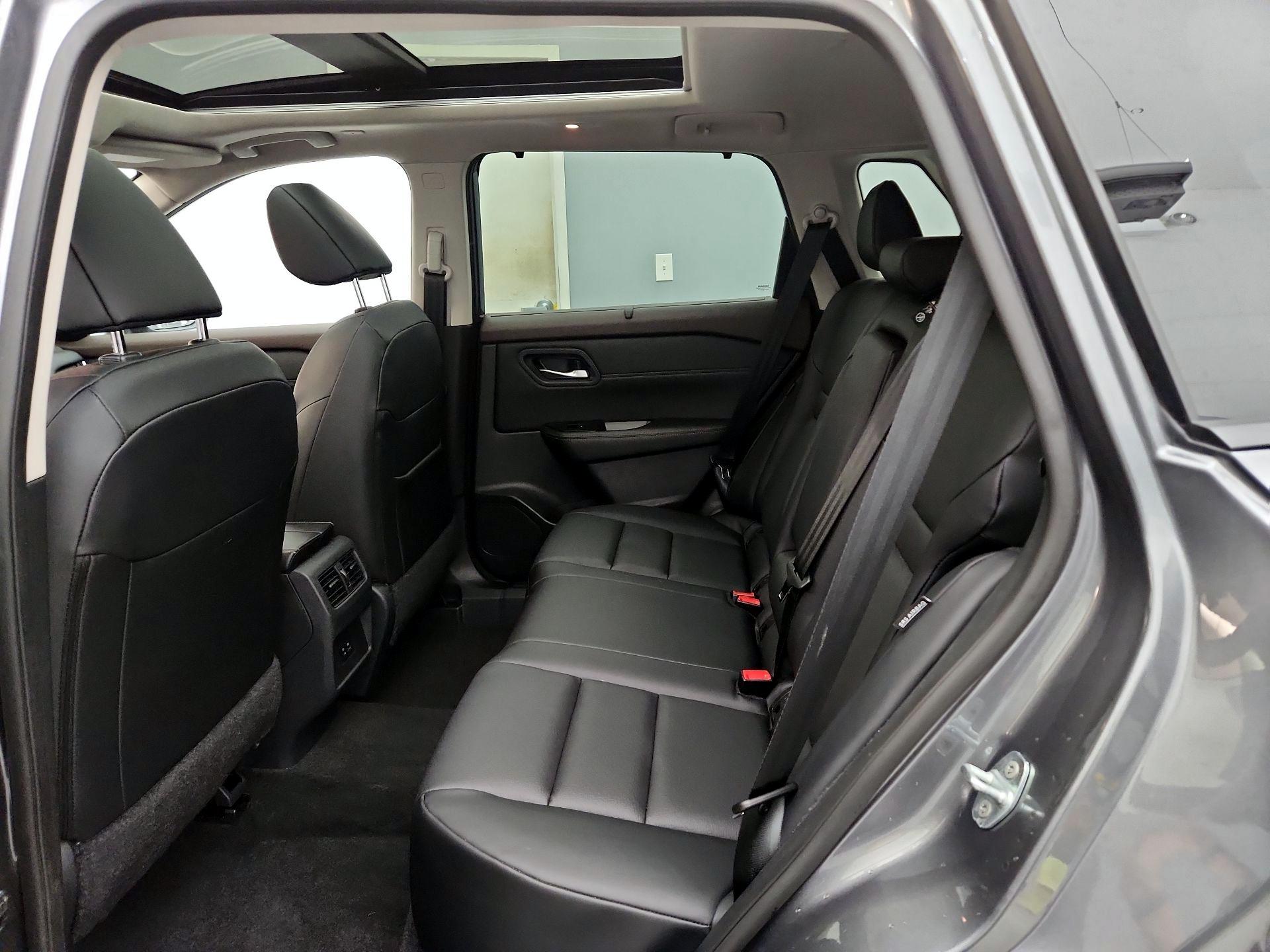 Thumbnail: 2023 Nissan Rogue - 20