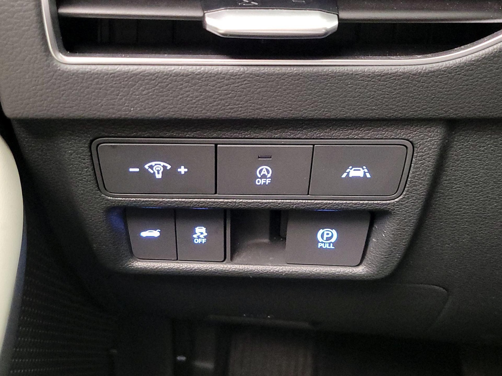 2023 Hyundai Sonata SE - Photo 14