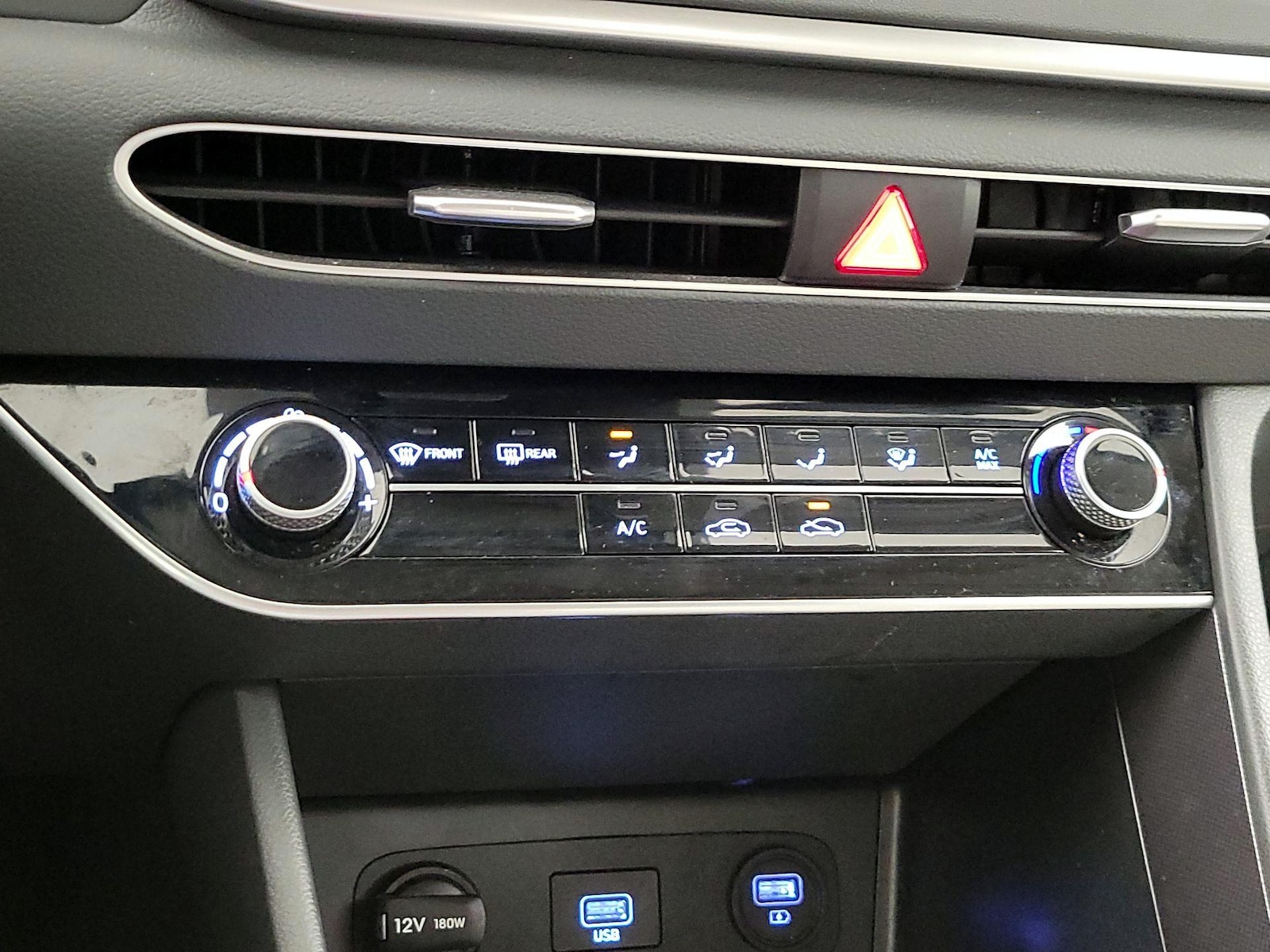 2023 Hyundai Sonata SE - Photo 17