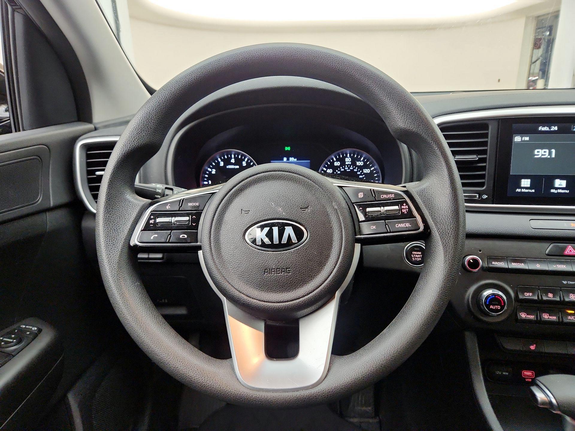 Thumbnail: 2022 Kia Sportage - 10