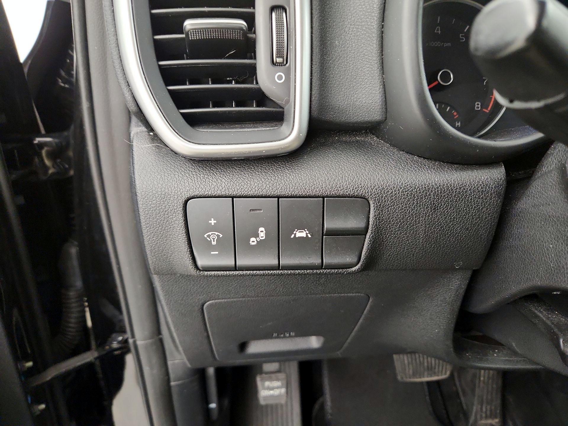 Thumbnail: 2022 Kia Sportage - 13