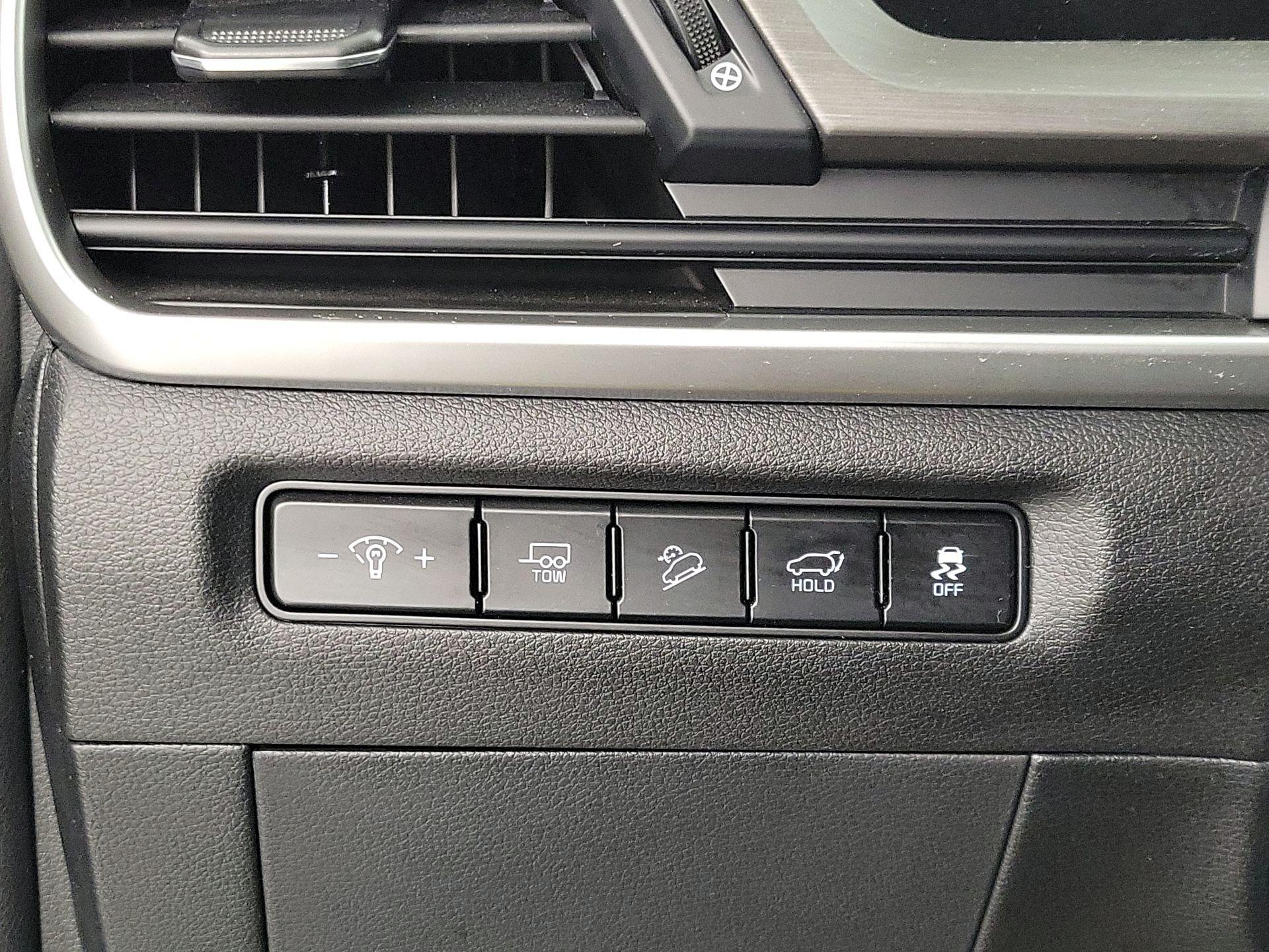 Thumbnail: 2023 Kia Telluride - 13