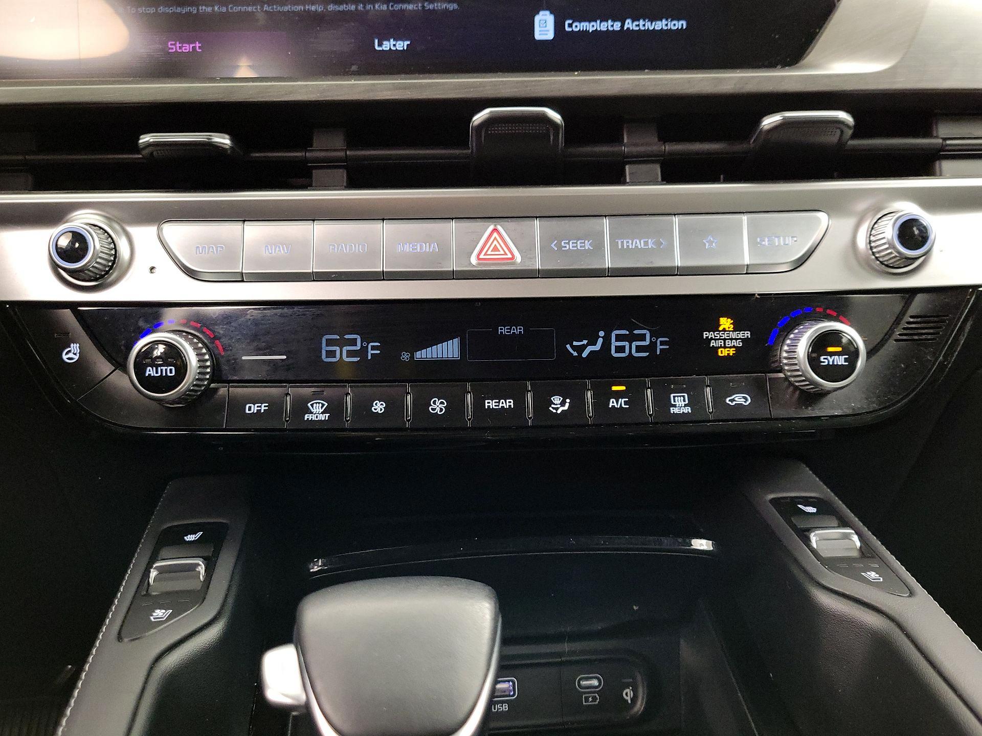 Thumbnail: 2023 Kia Telluride - 17