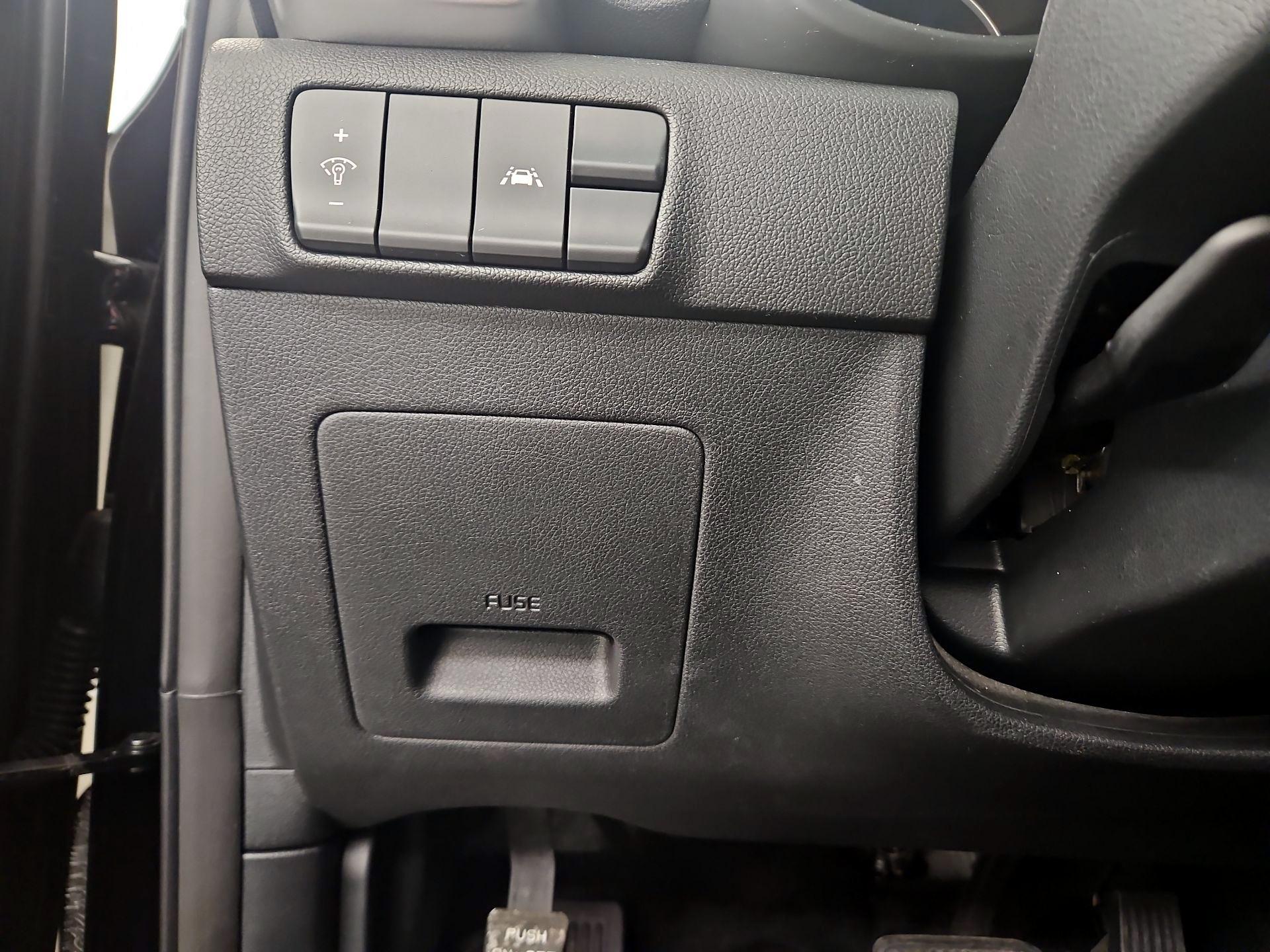 Thumbnail: 2022 Kia Sportage - 13