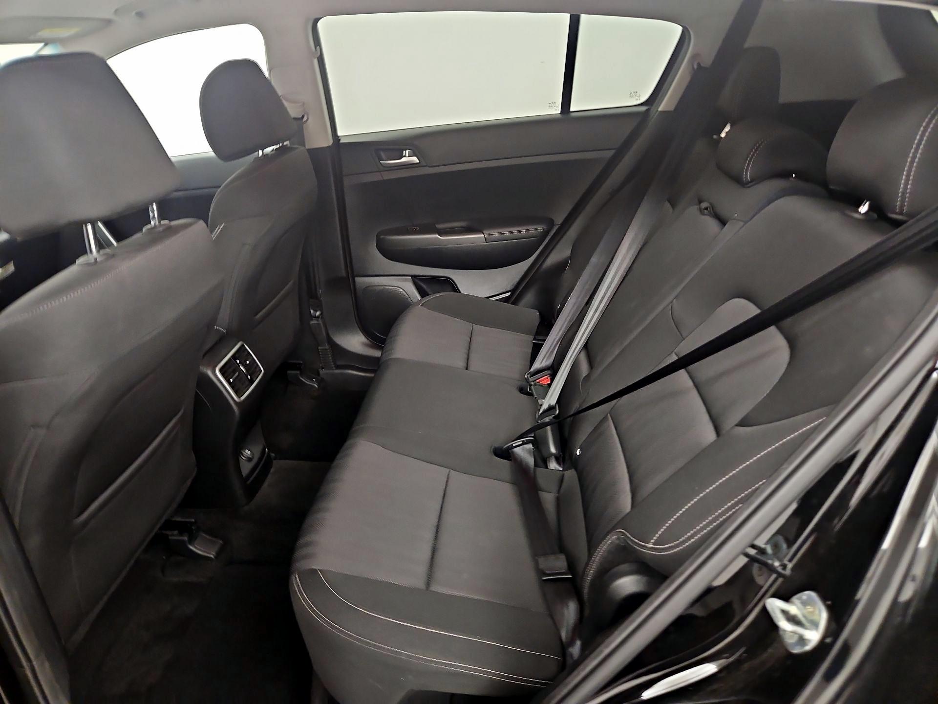 Thumbnail: 2022 Kia Sportage - 19