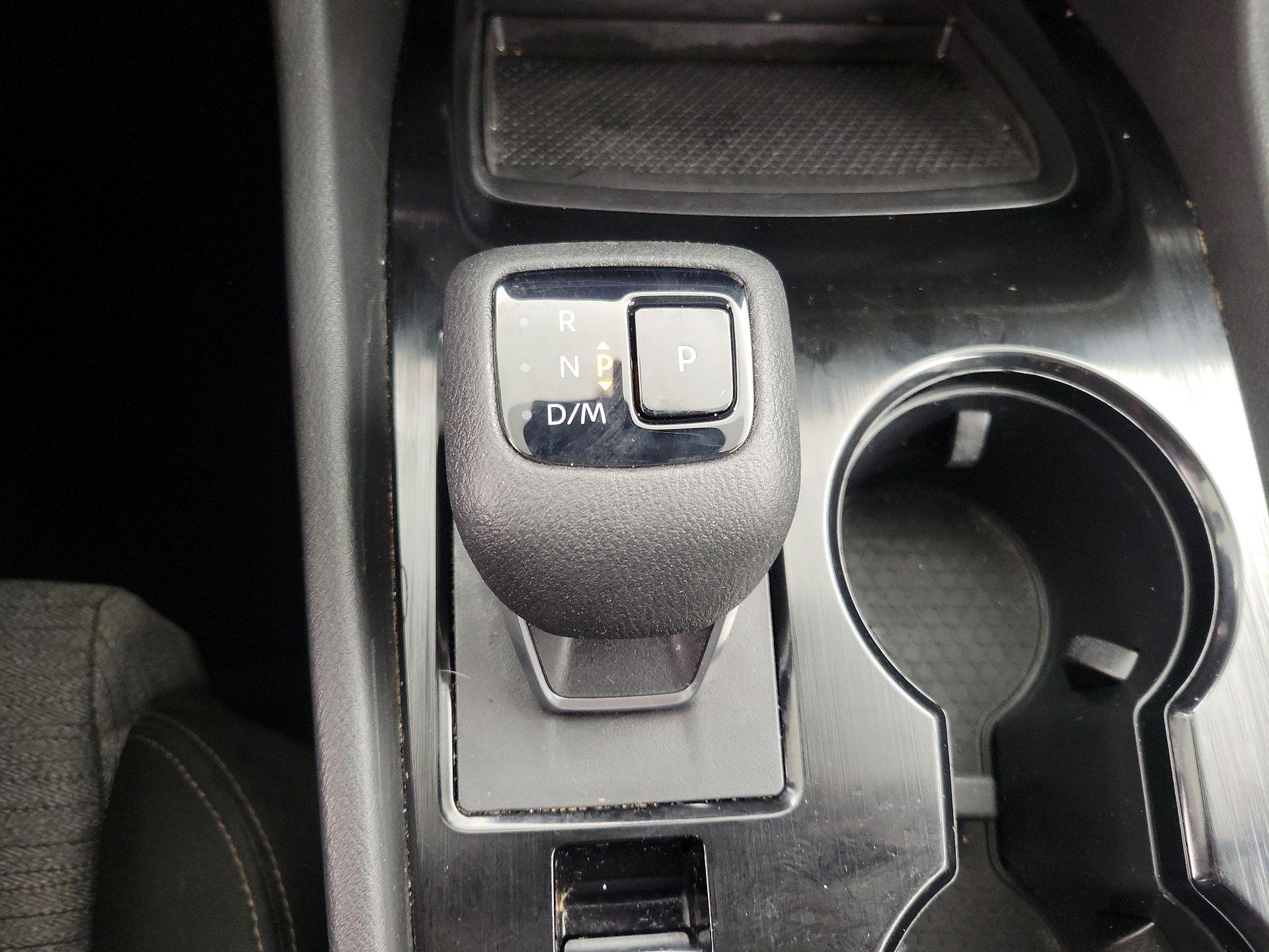 Thumbnail: 2023 Nissan Rogue - 17