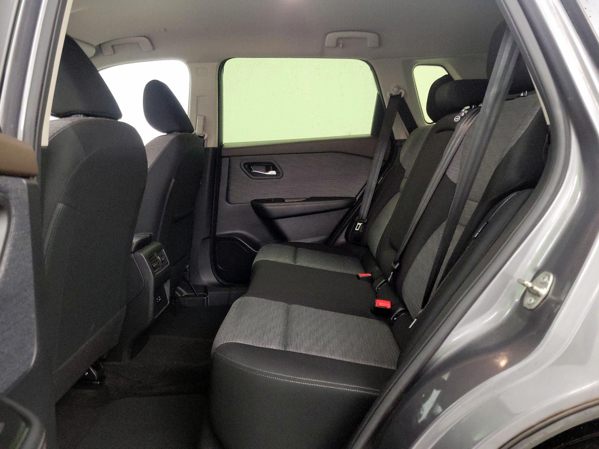 Thumbnail: 2023 Nissan Rogue - 19