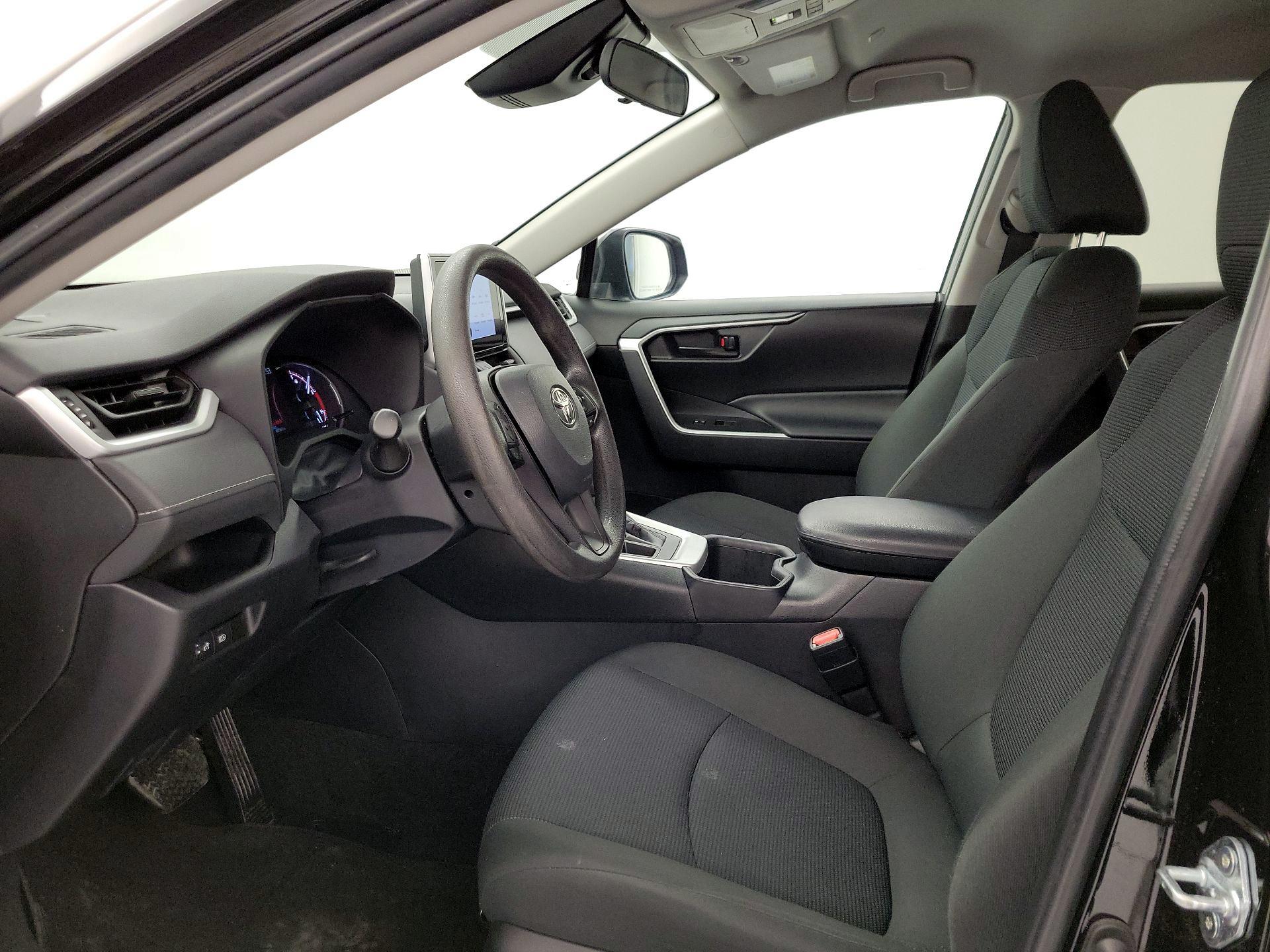 Thumbnail: 2024 Toyota RAV4 - 11