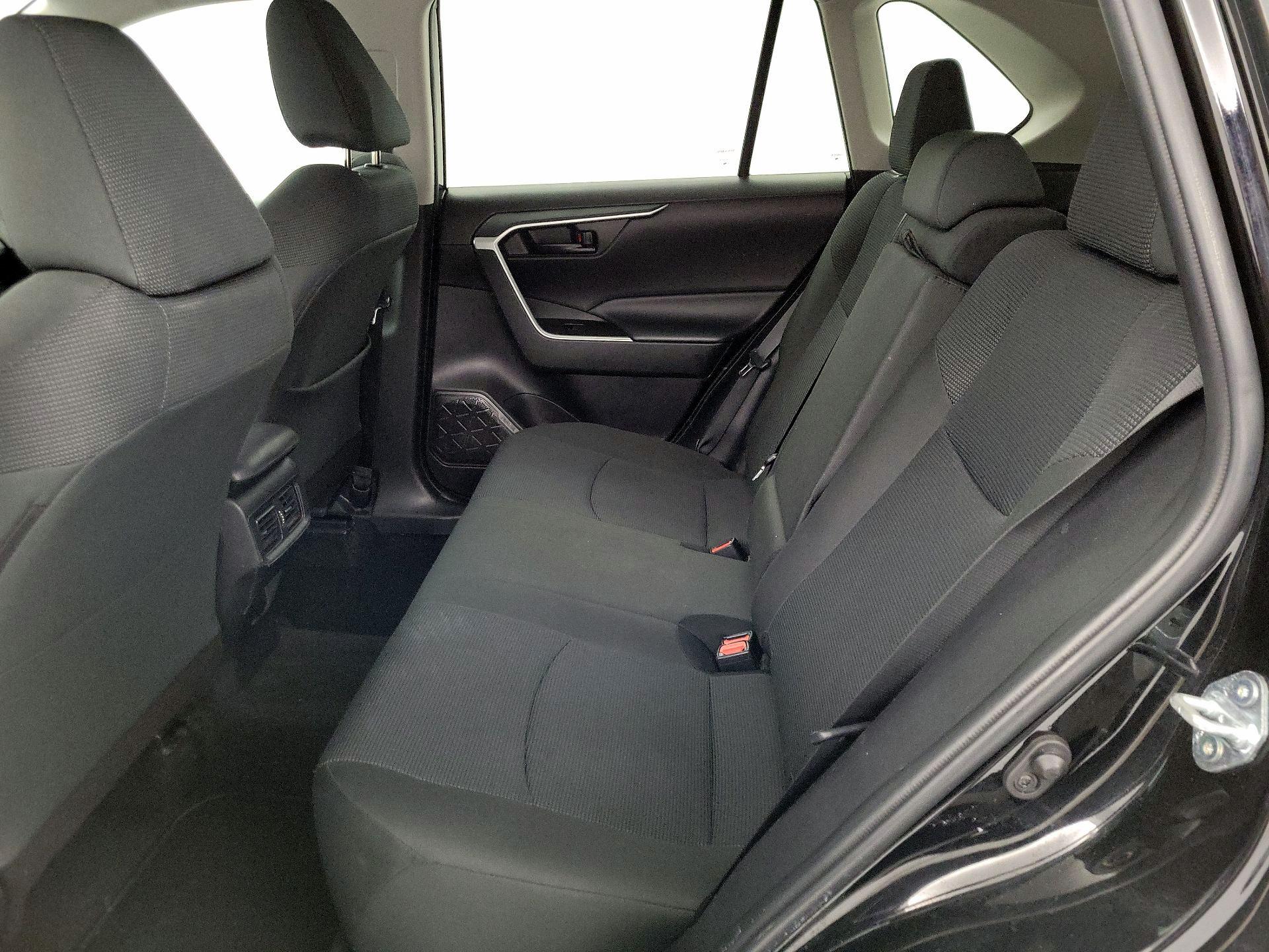 Thumbnail: 2024 Toyota RAV4 - 19