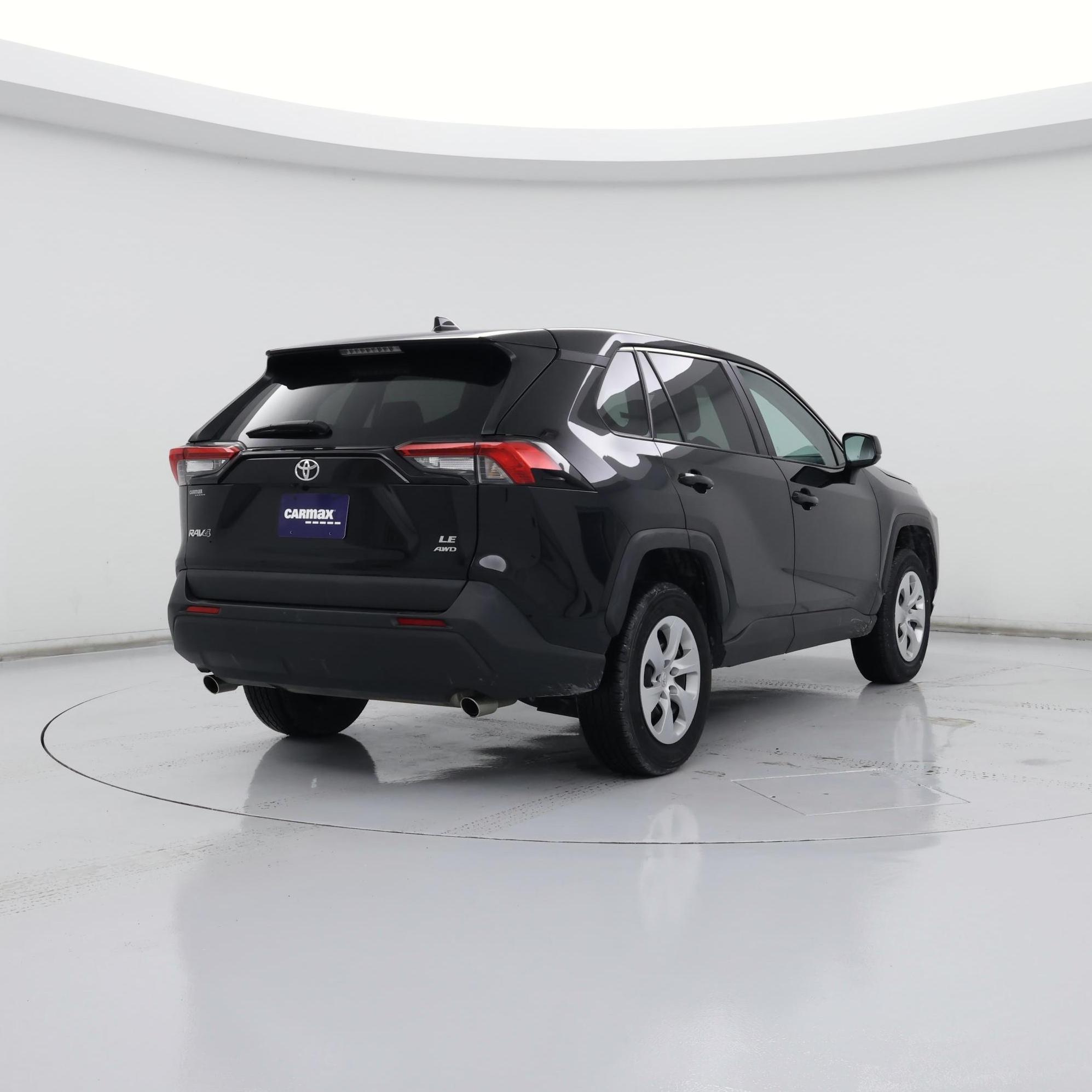 Thumbnail: 2024 Toyota RAV4 - 8