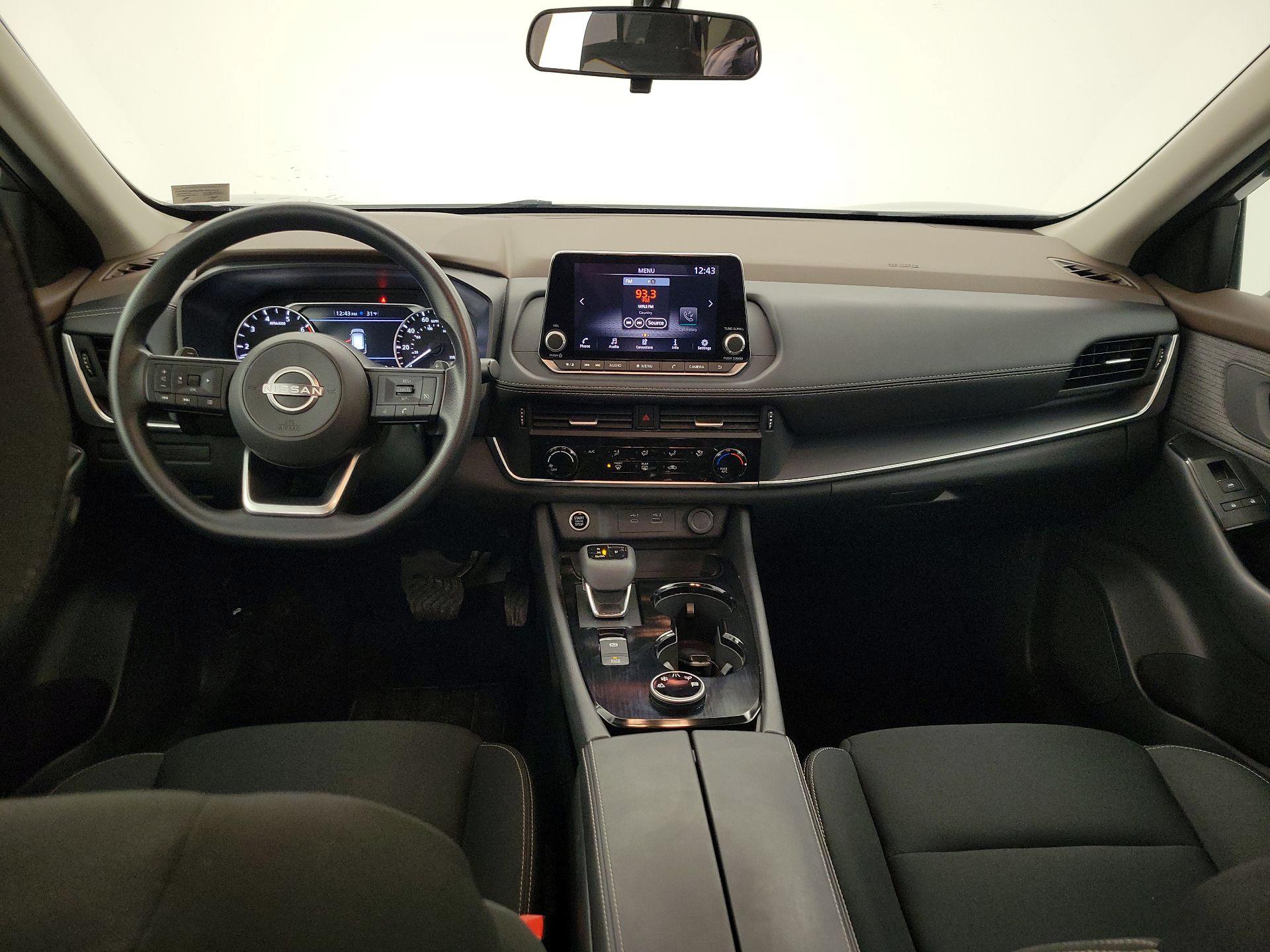 Thumbnail: 2023 Nissan Rogue - 9