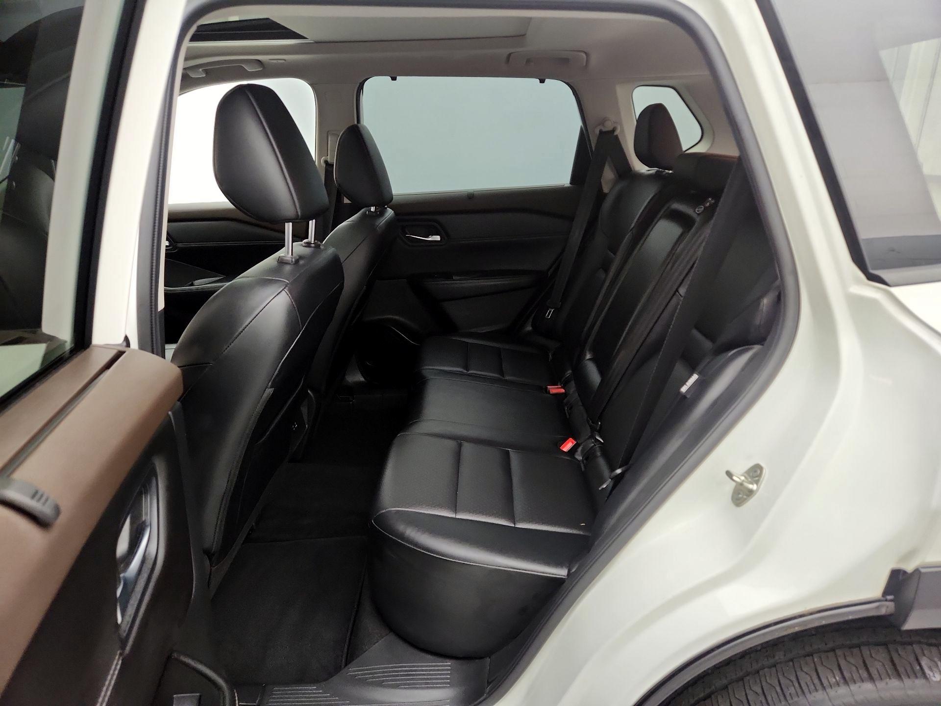 Thumbnail: 2022 Nissan Rogue - 20