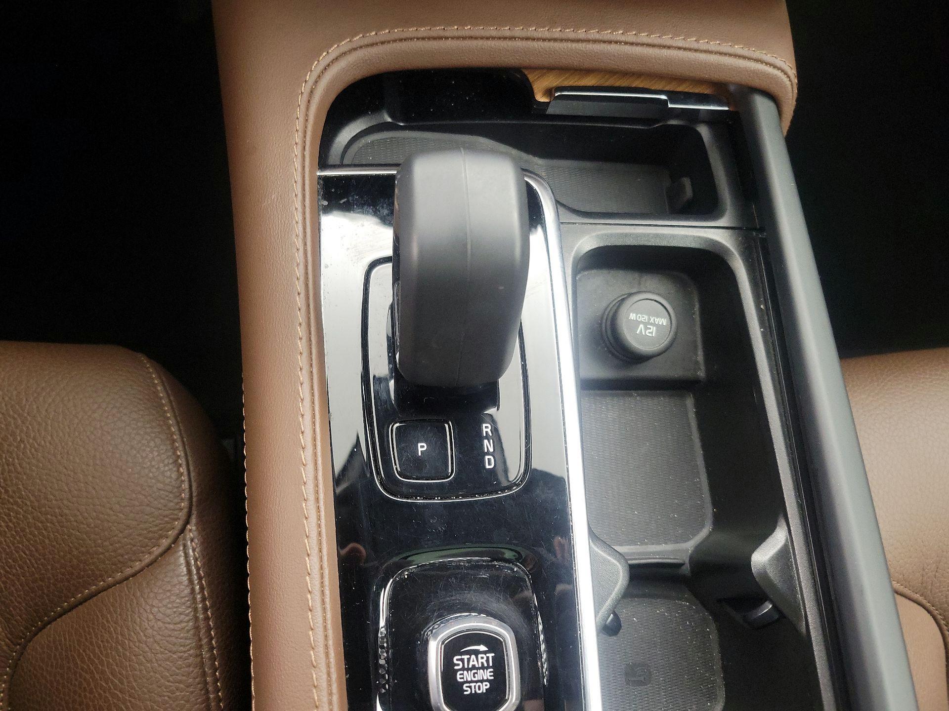 Thumbnail: 2024 Volvo XC90 - 18