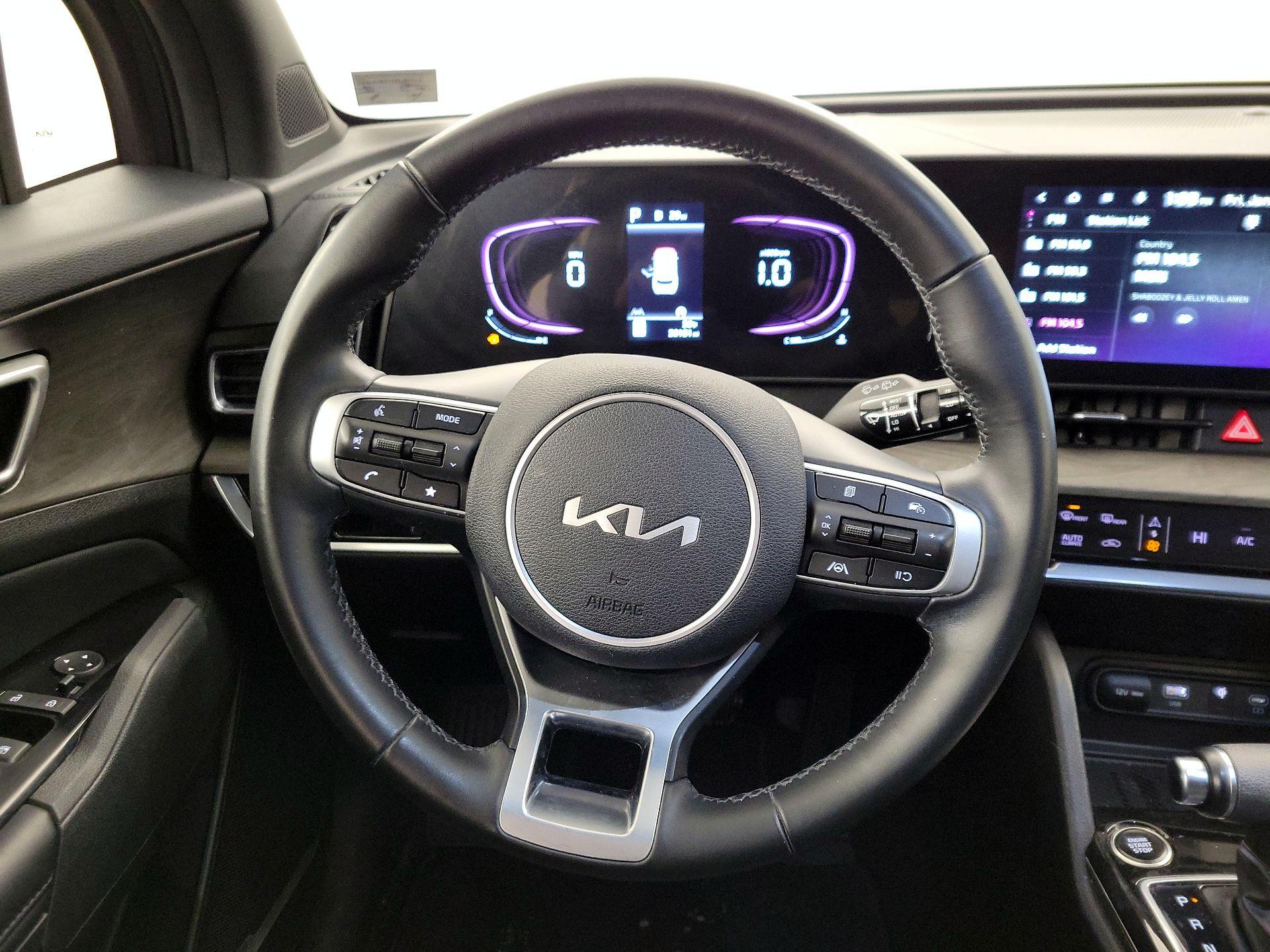 Thumbnail: 2023 Kia Sportage - 10