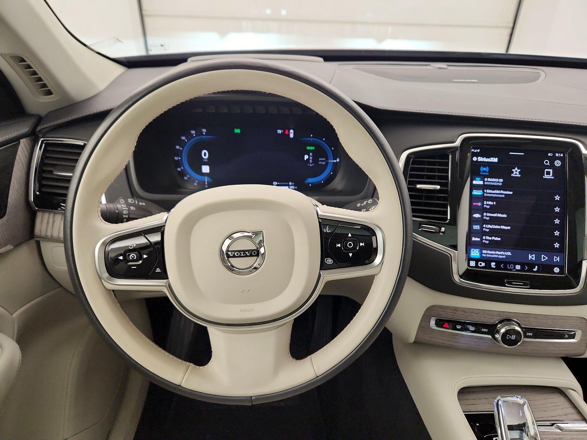 Thumbnail: 2023 Volvo XC90 - 10