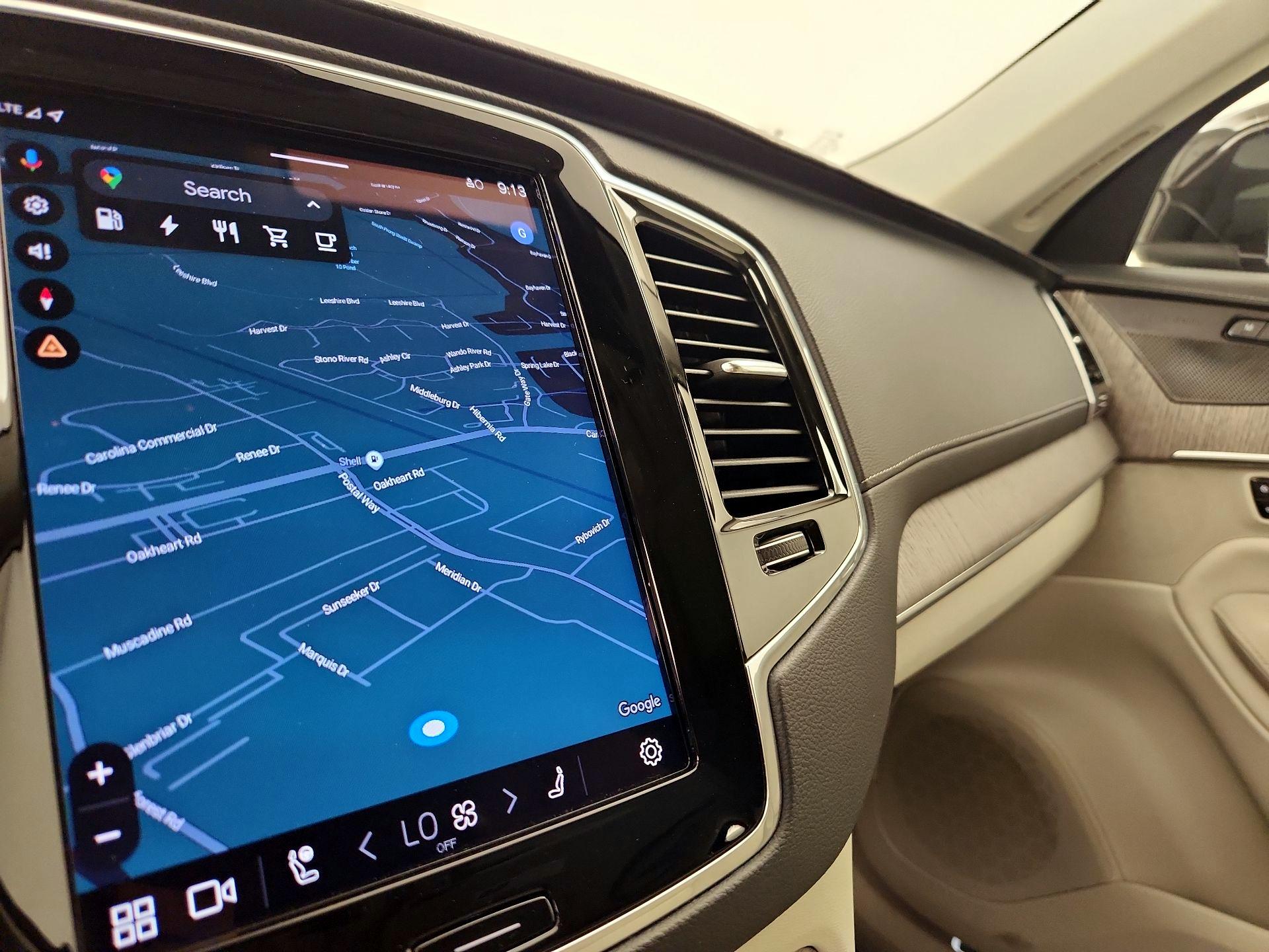 Thumbnail: 2023 Volvo XC90 - 14