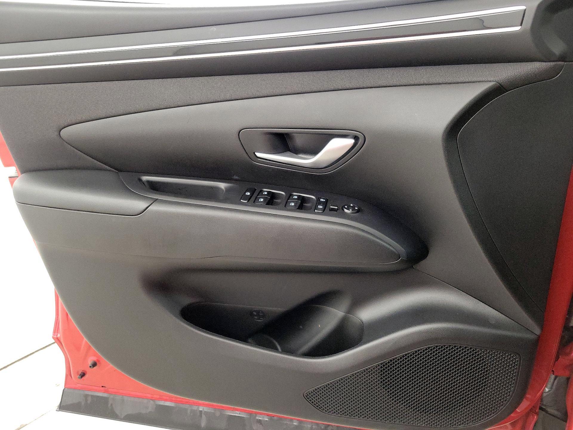 Thumbnail: 2023 Hyundai Tucson - 12