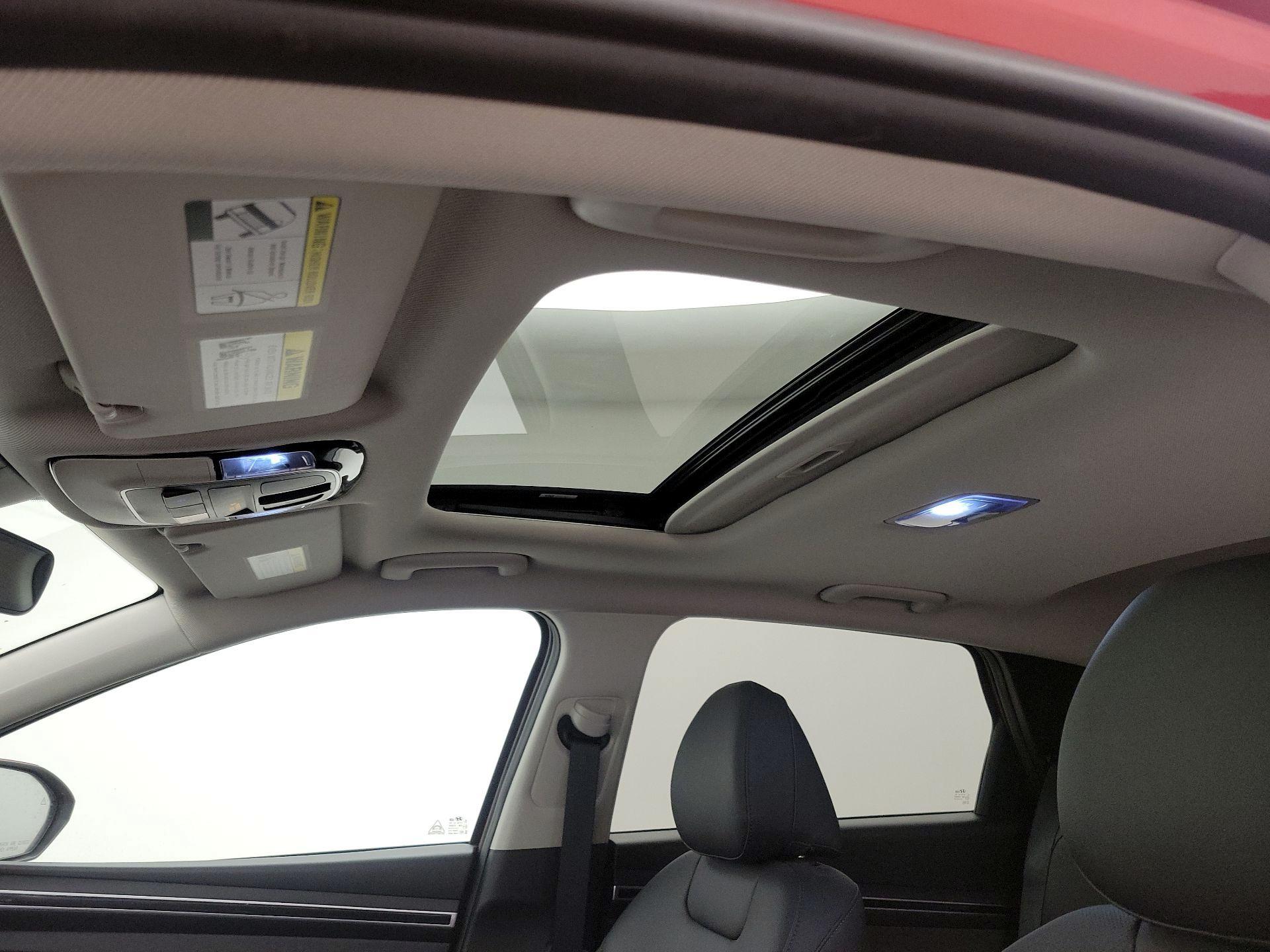 Thumbnail: 2023 Hyundai Tucson - 19