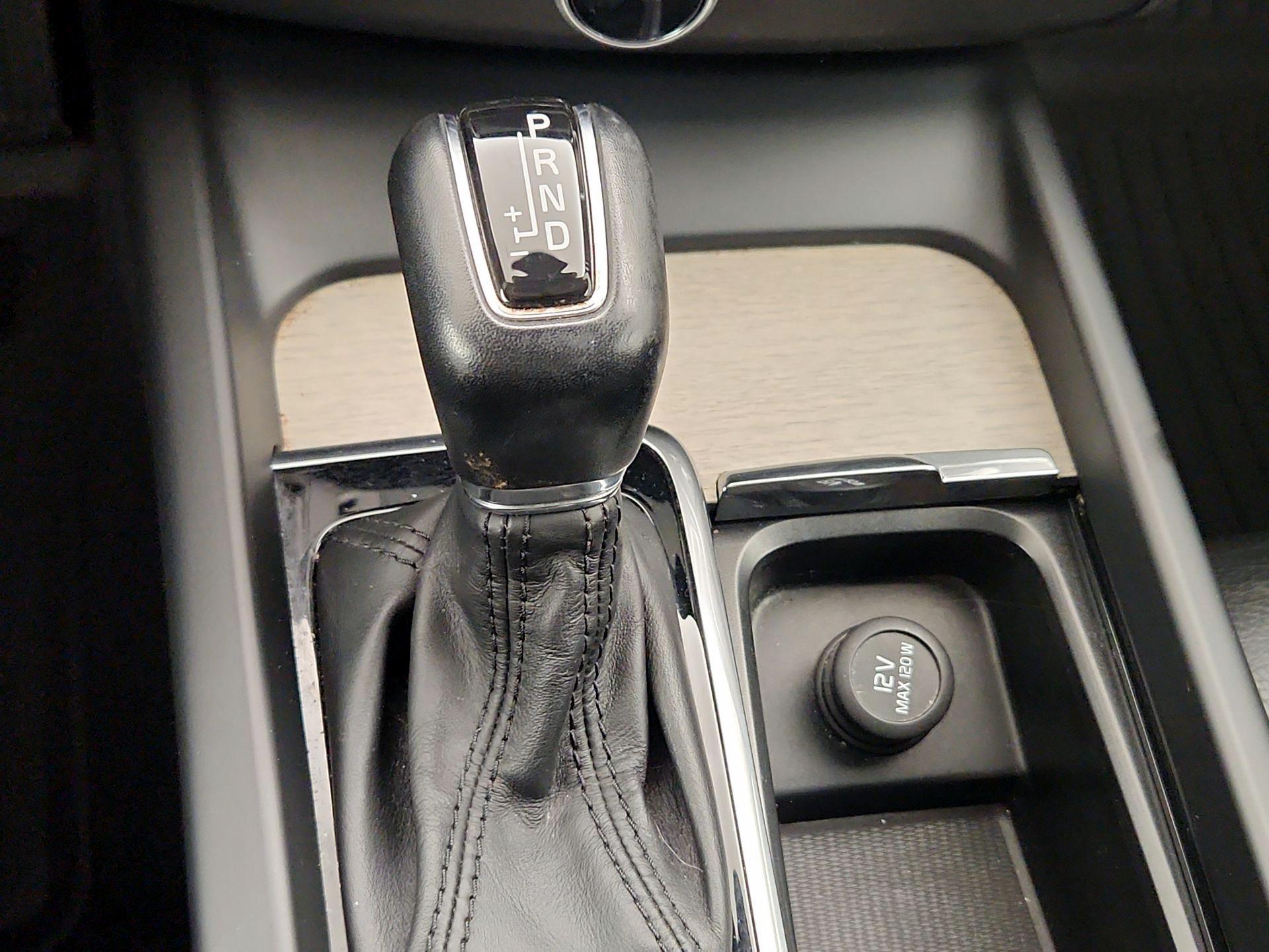 Thumbnail: 2020 Volvo XC60 - 18