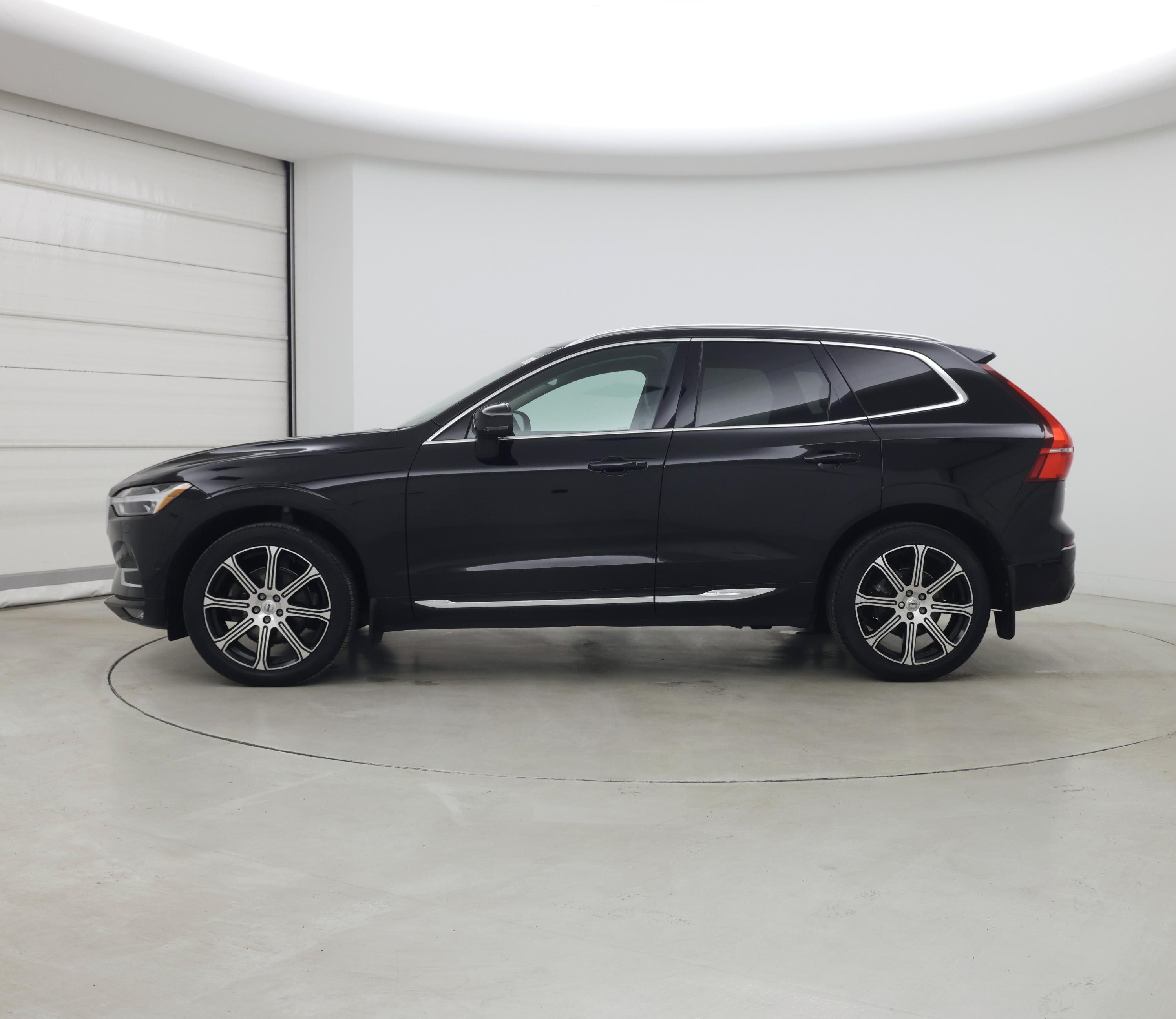 Thumbnail: 2020 Volvo XC60 - 3