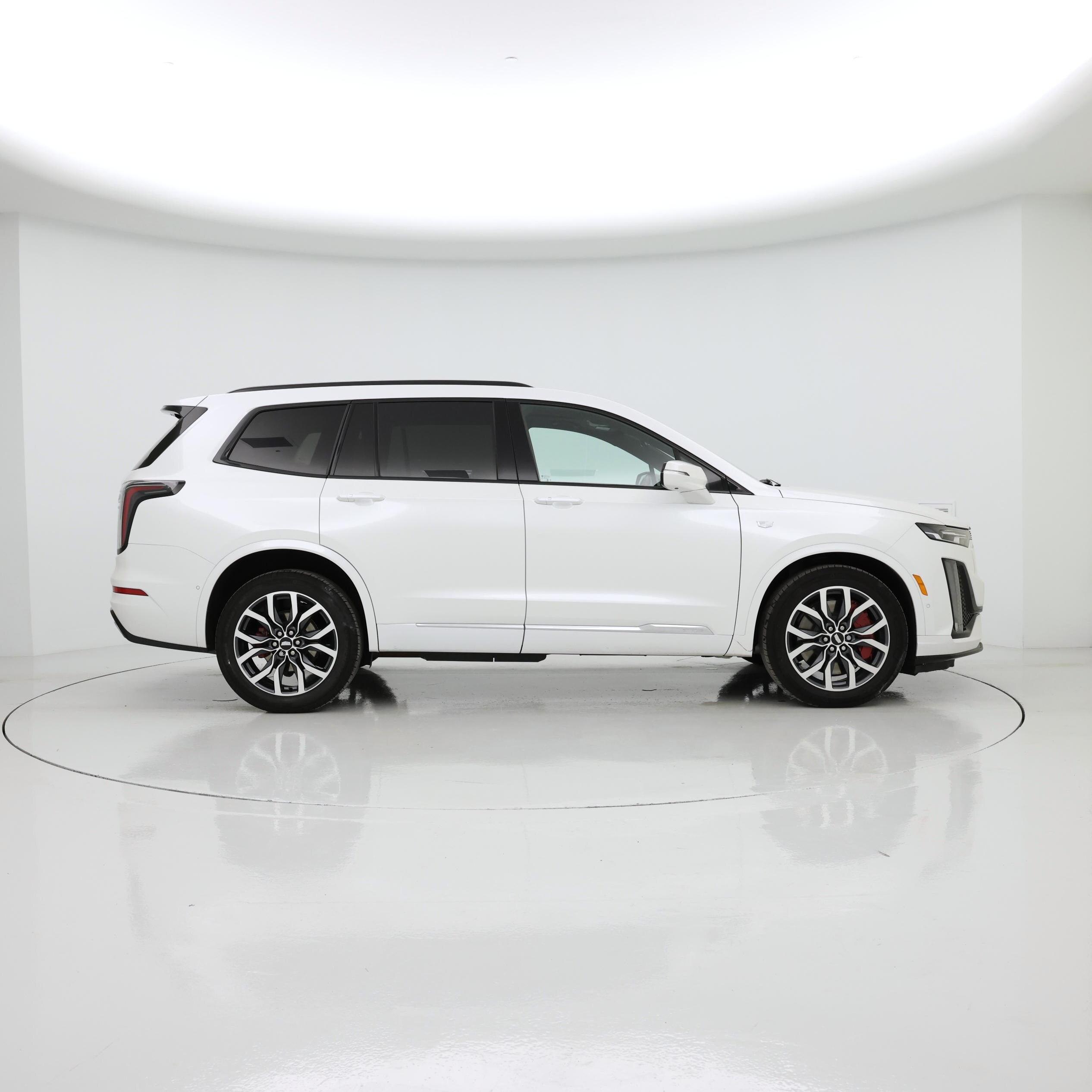 Thumbnail: 2023 Cadillac XT6 - 7