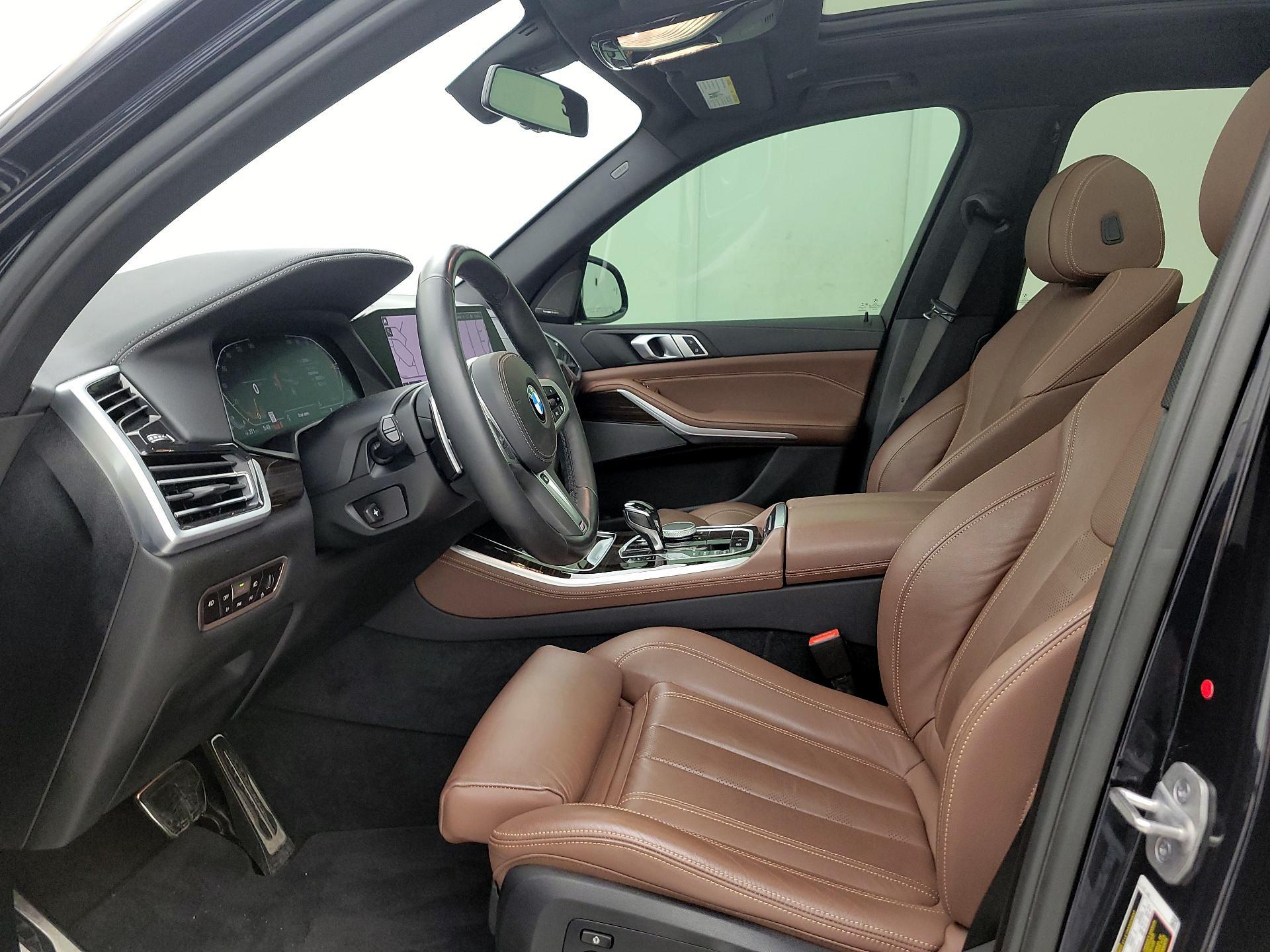 Thumbnail: 2021 BMW X5 - 11