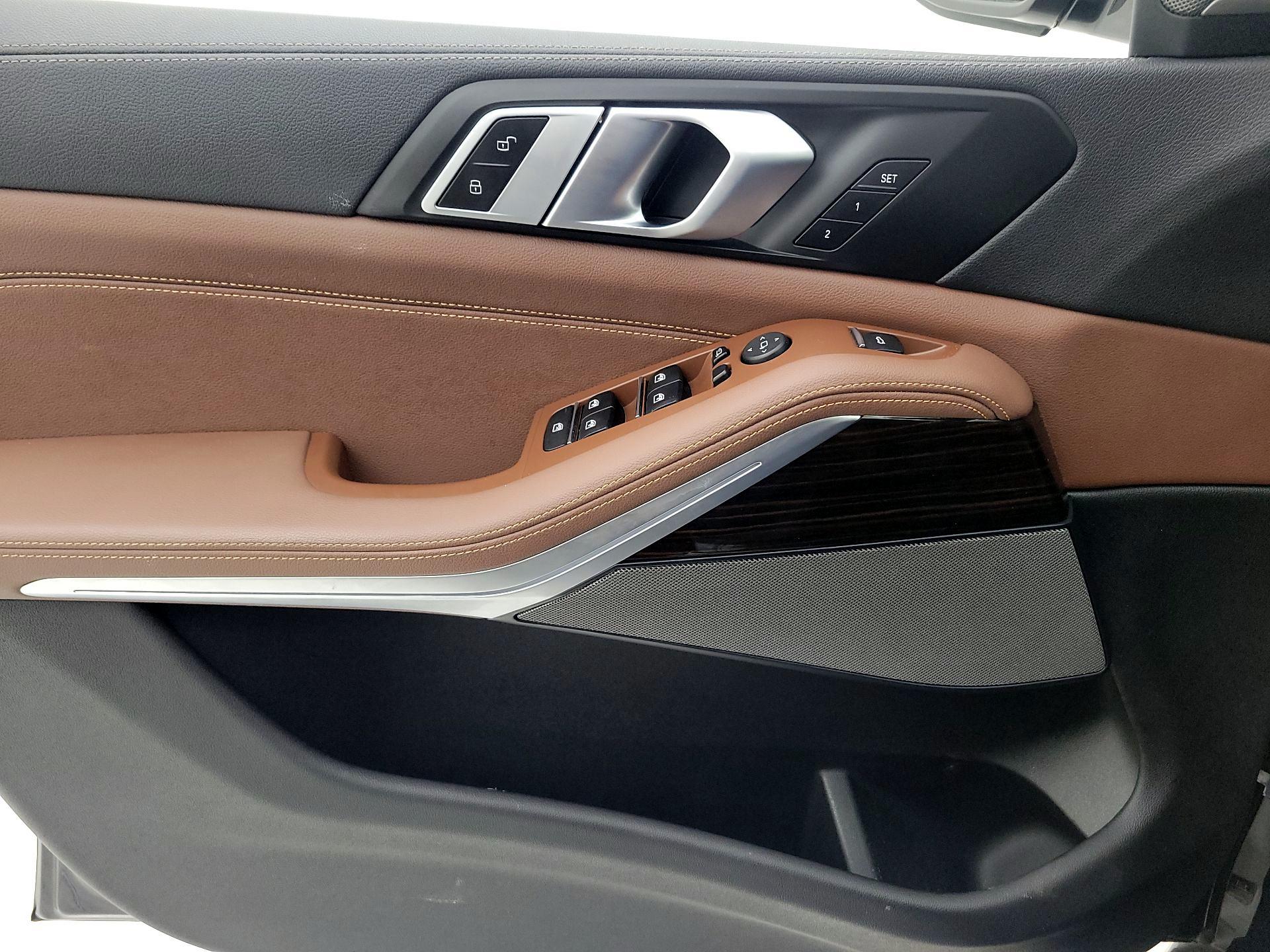 Thumbnail: 2021 BMW X5 - 12