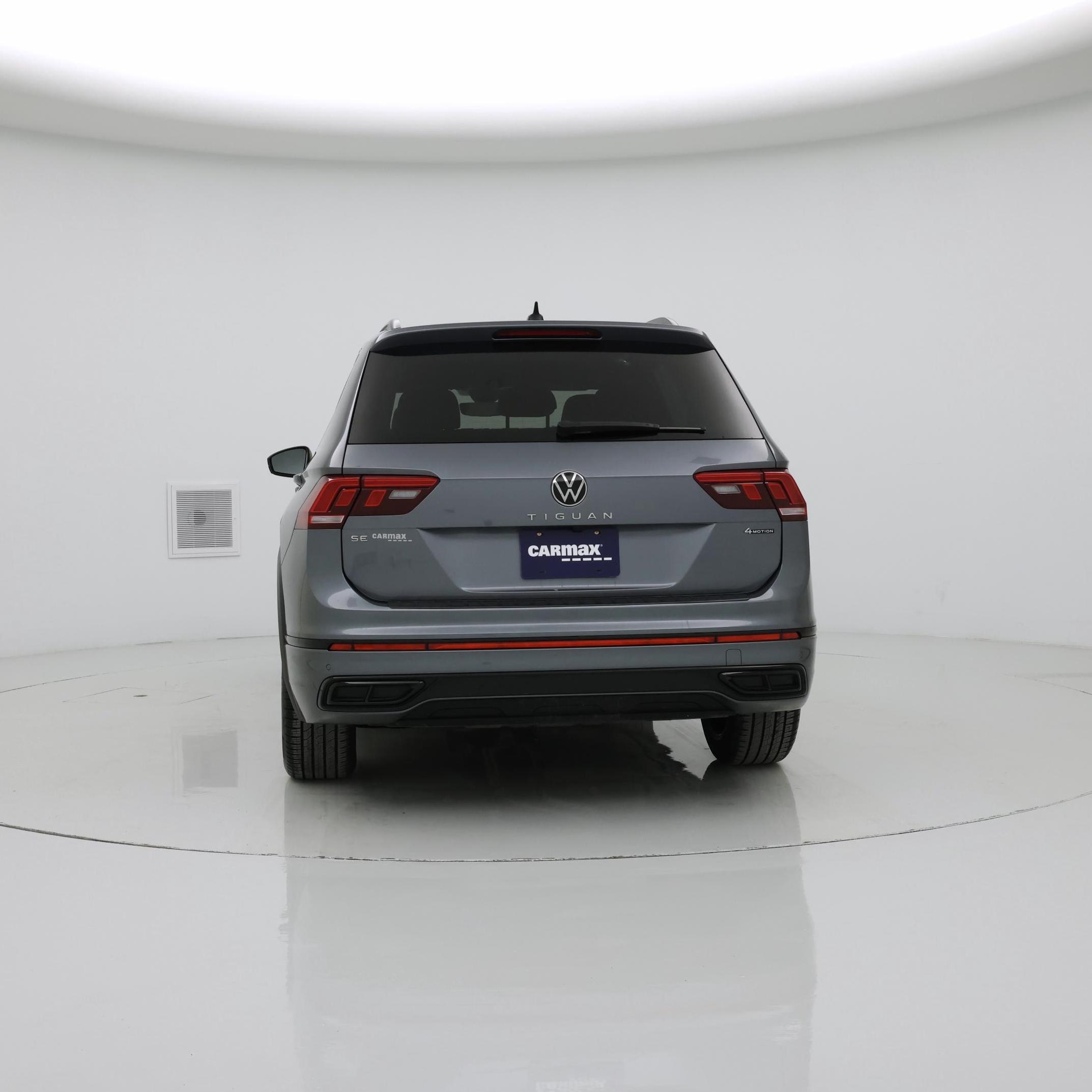 Thumbnail: 2023 Volkswagen Tiguan - 6