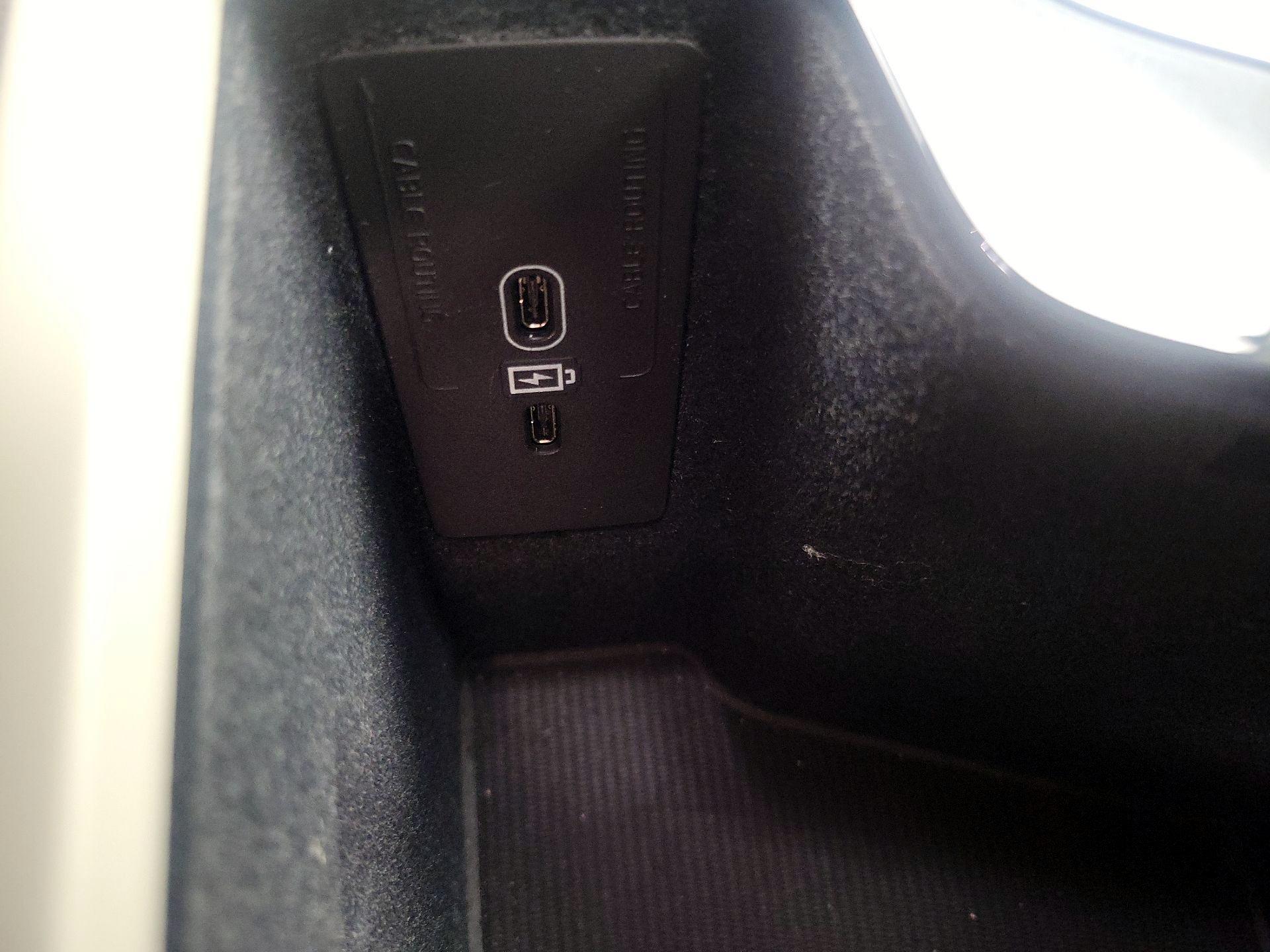 Thumbnail: 2023 Volvo XC60 - 19