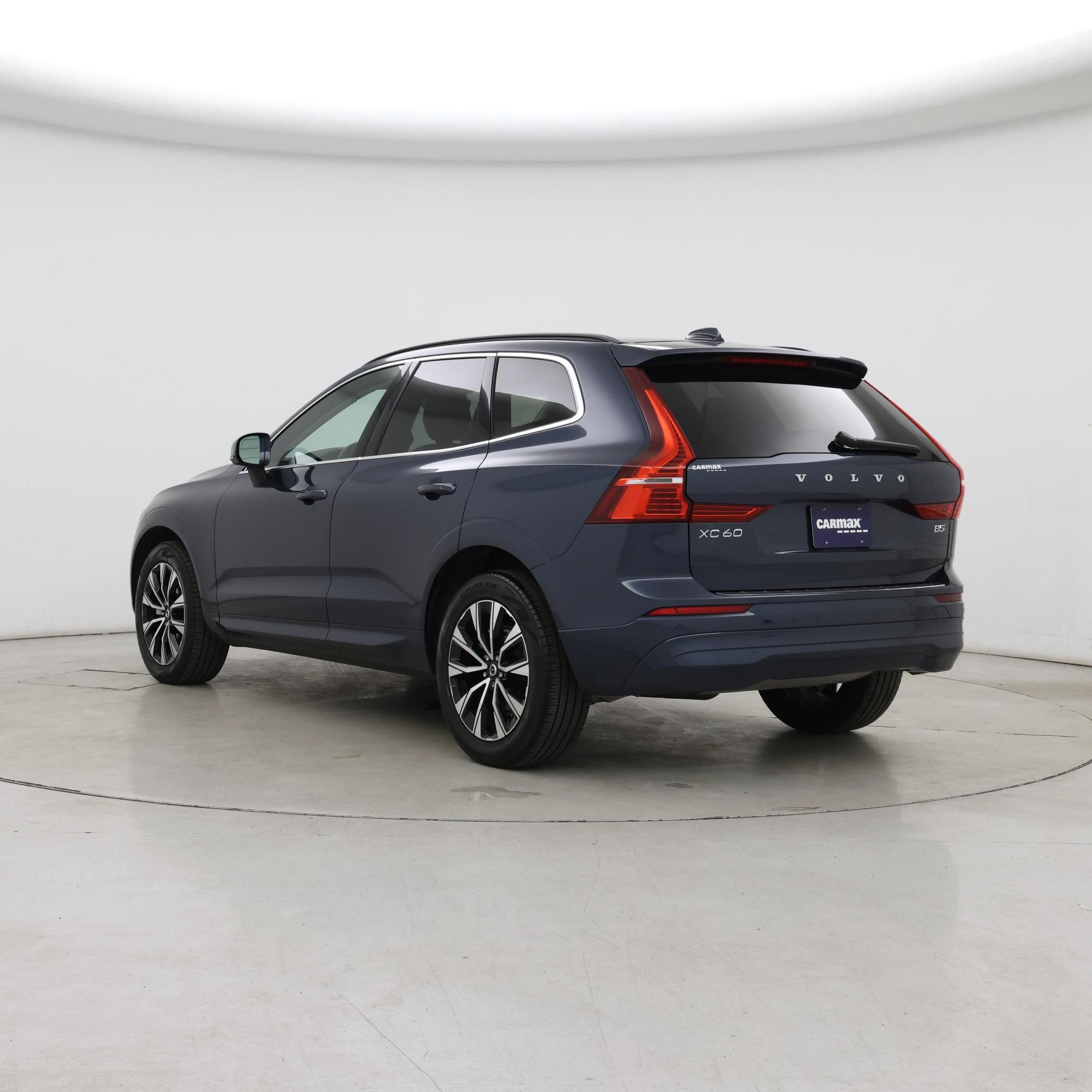 Thumbnail: 2023 Volvo XC60 - 2