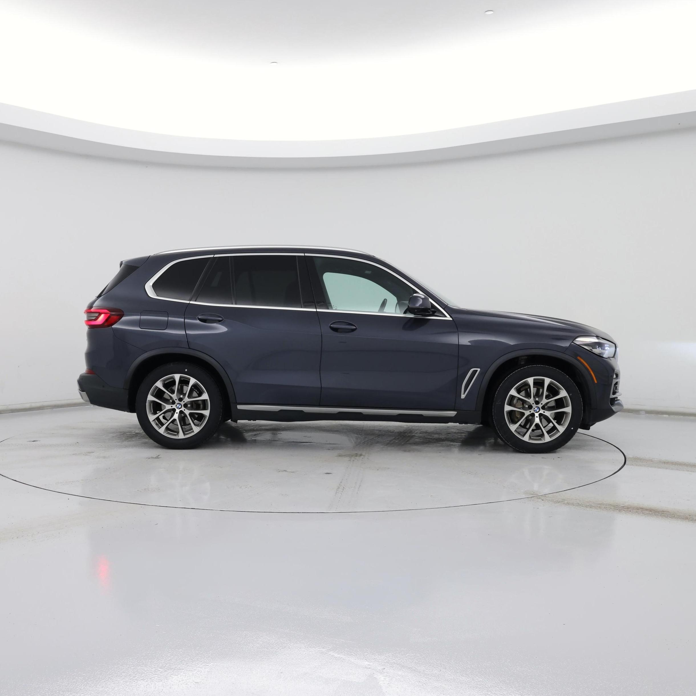 Thumbnail: 2021 BMW X5 - 7