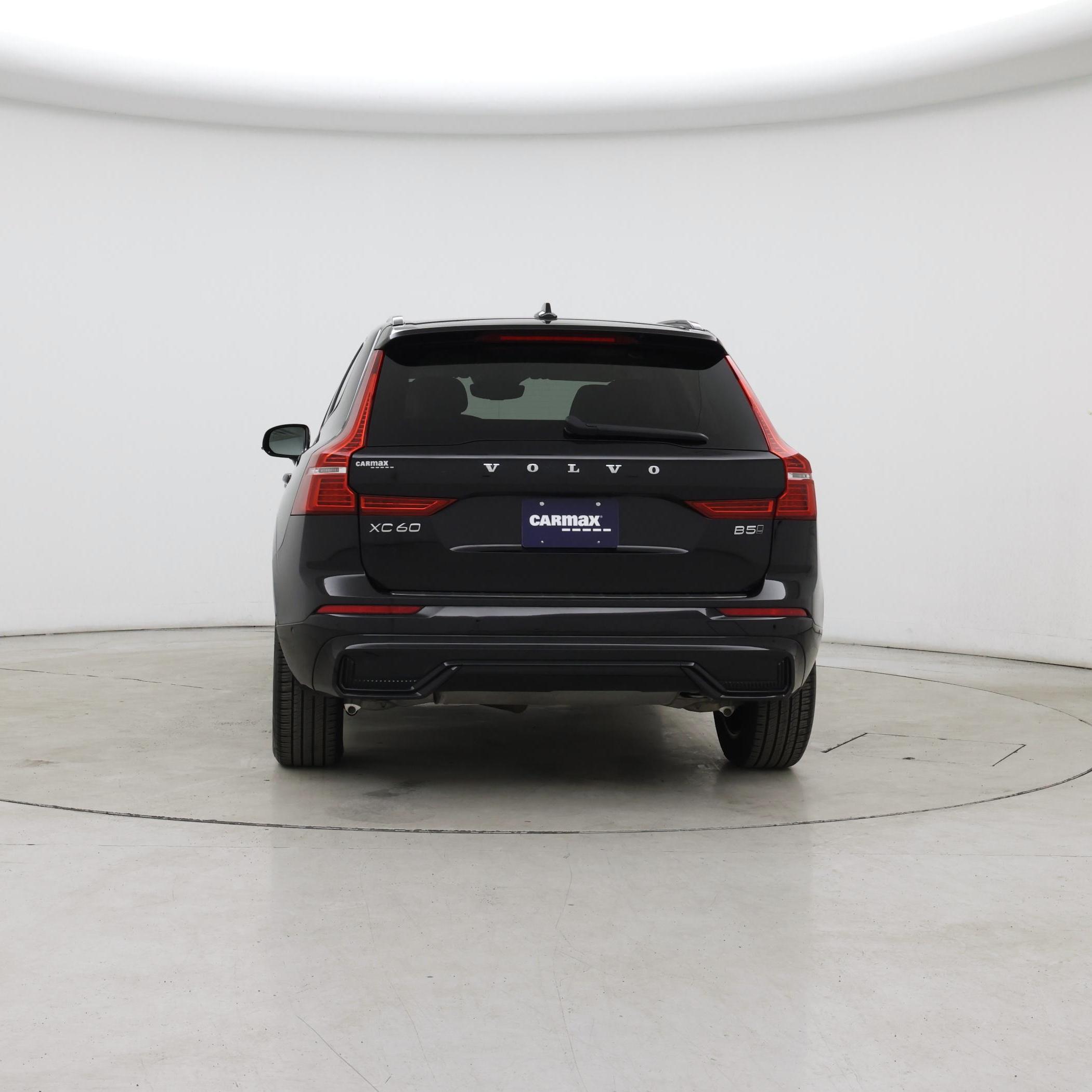 Thumbnail: 2023 Volvo XC60 - 6