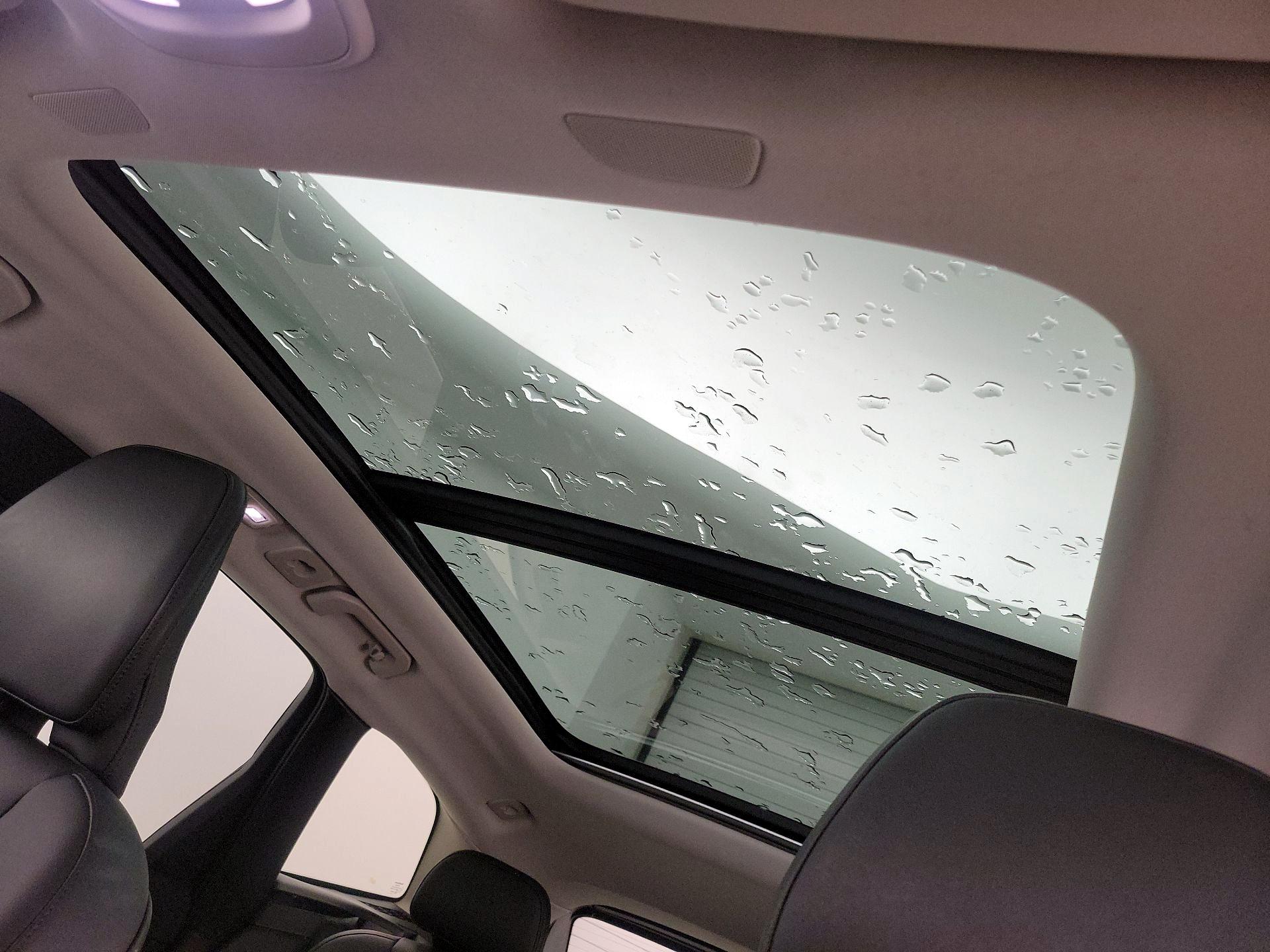 Thumbnail: 2023 Volvo XC60 - 20