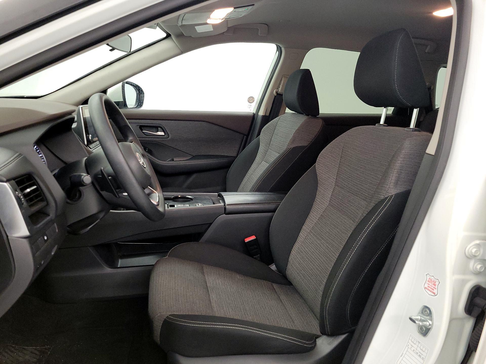 Thumbnail: 2023 Nissan Rogue - 11