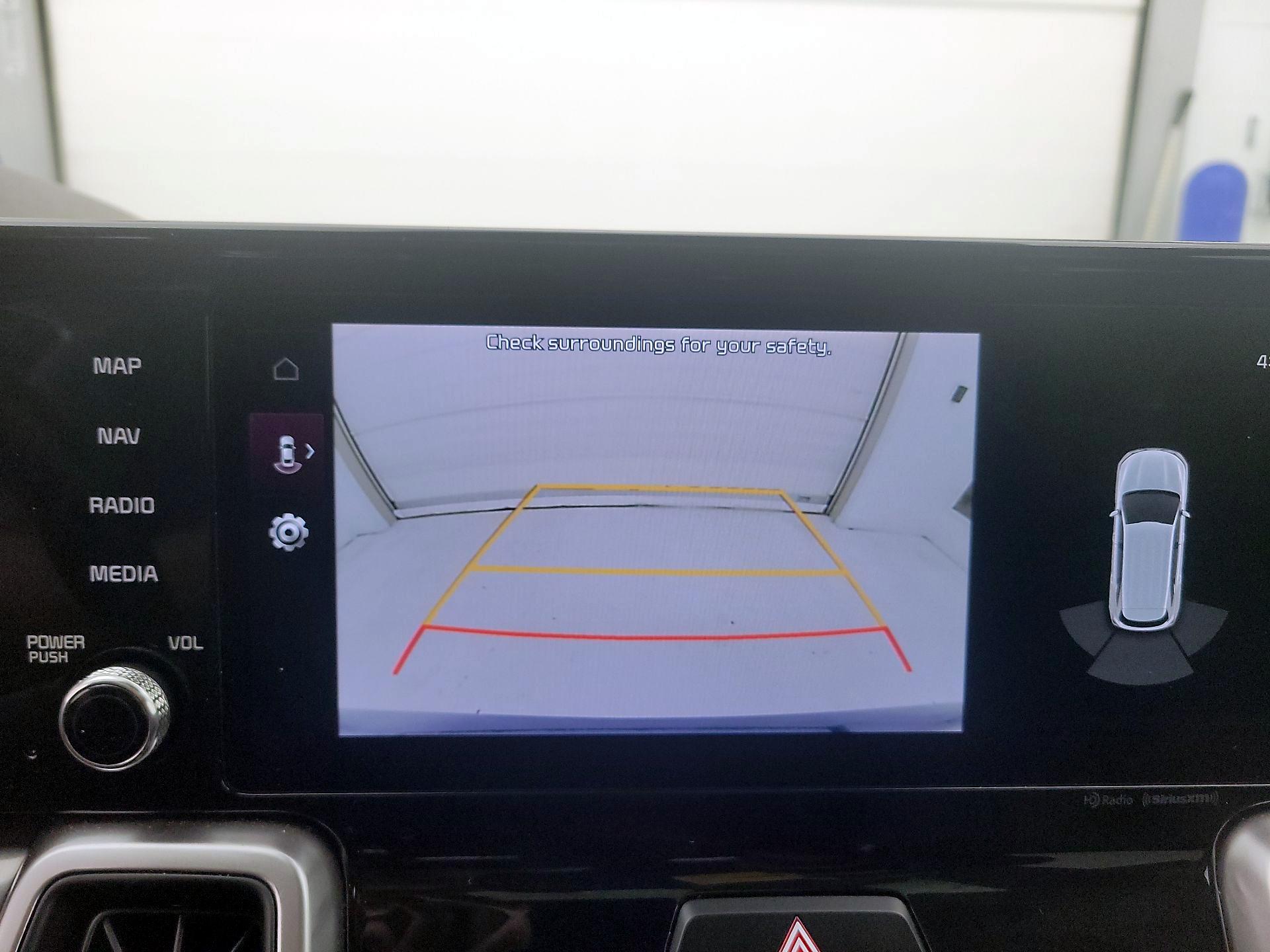 Thumbnail: 2023 Kia Sorento - 15