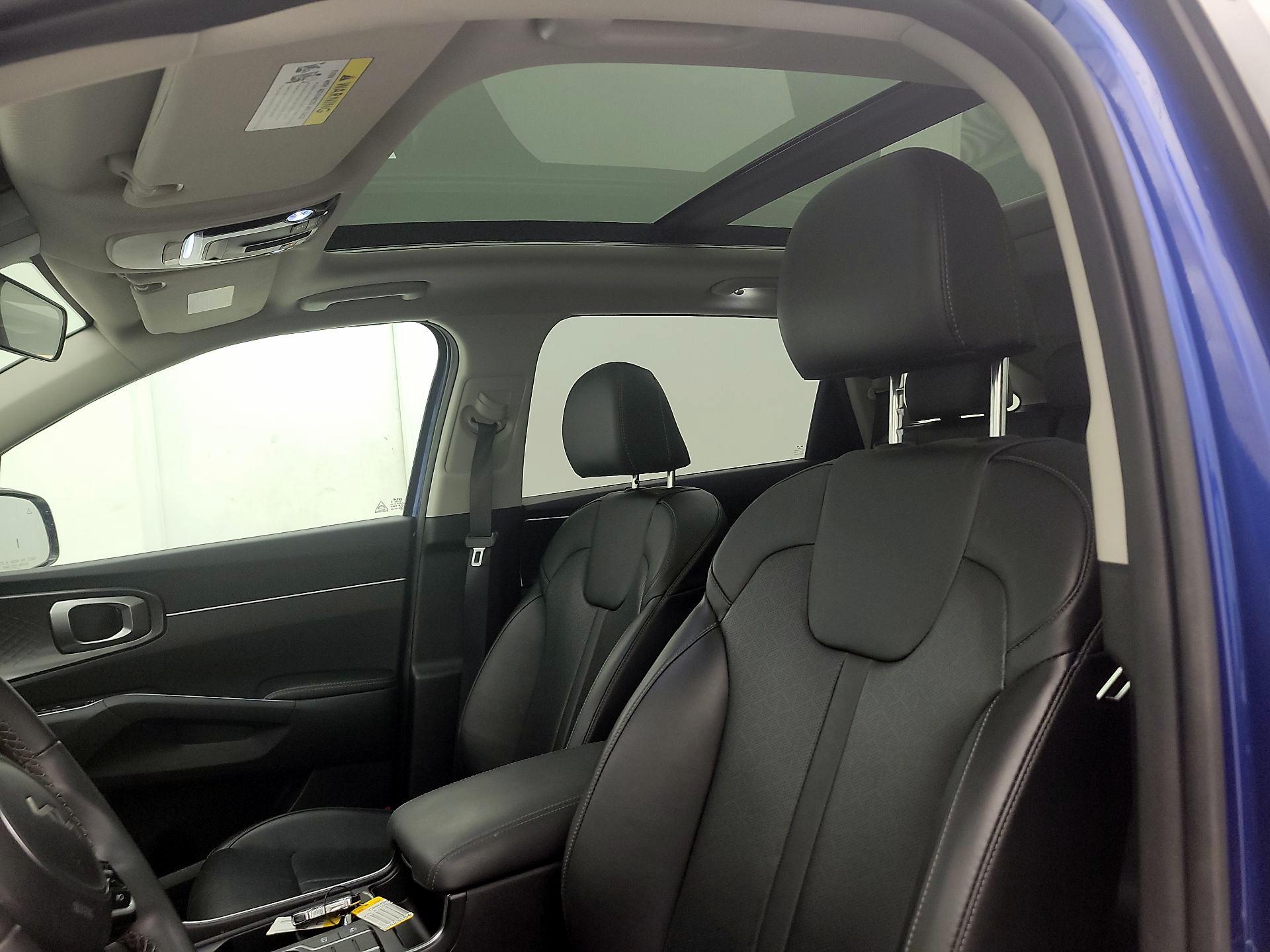 Thumbnail: 2023 Kia Sorento - 20