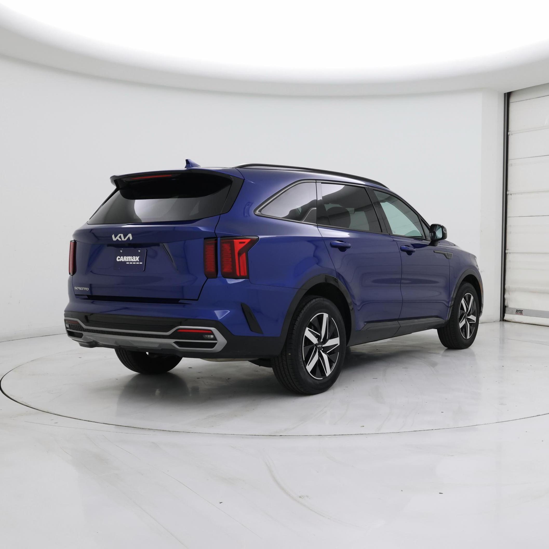 Thumbnail: 2023 Kia Sorento - 8