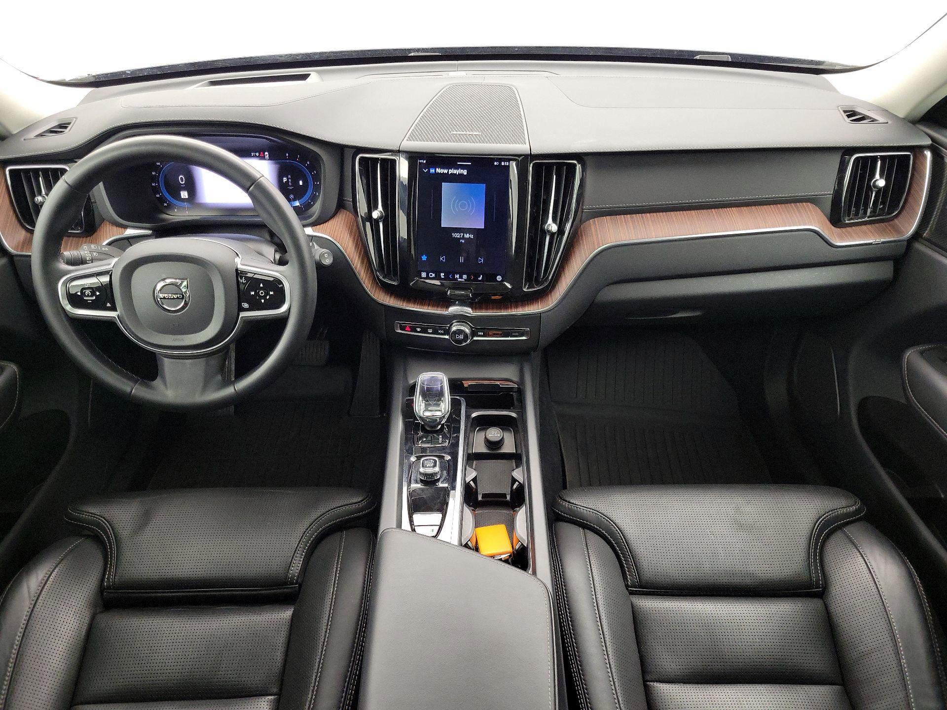 Thumbnail: 2023 Volvo XC60 - 9