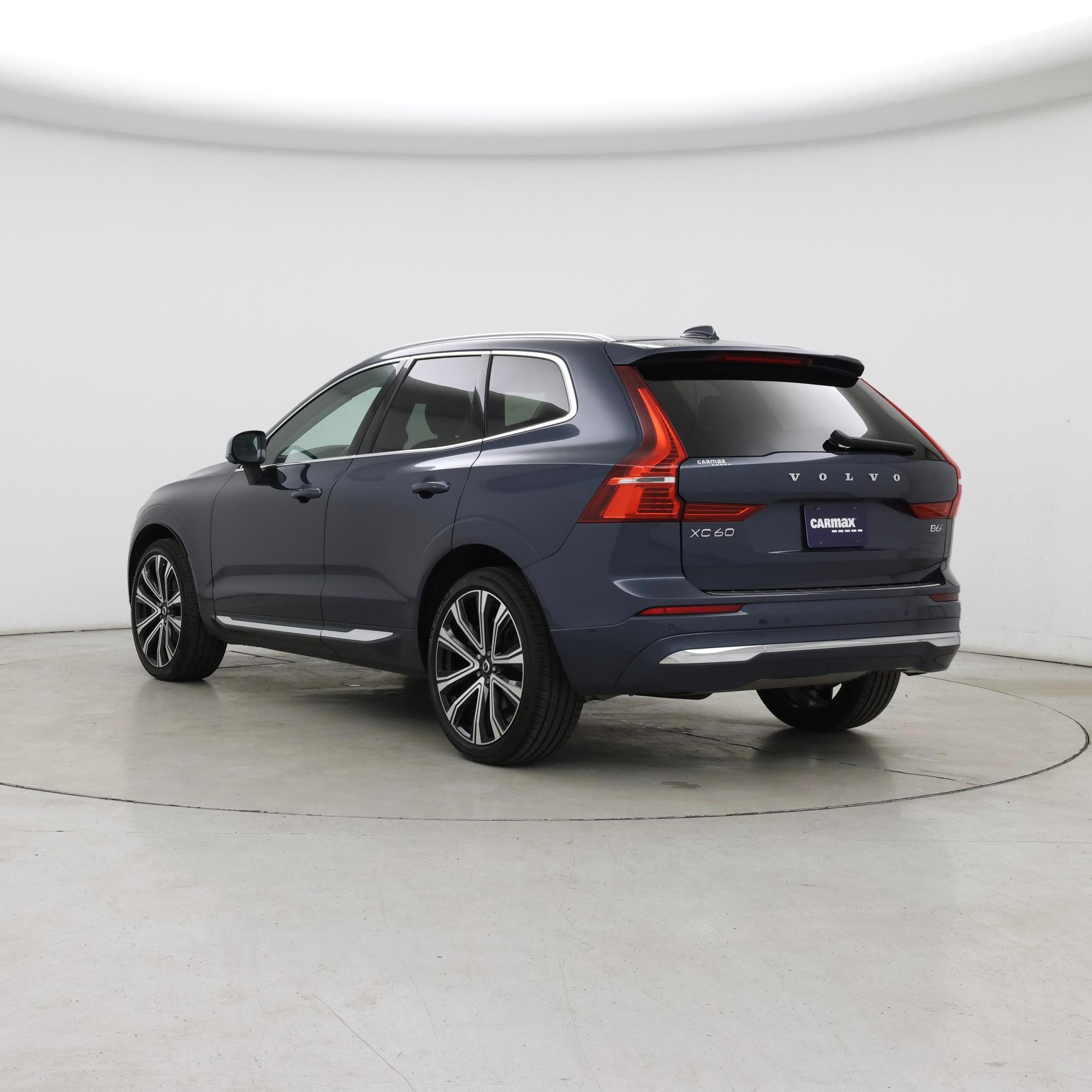 Thumbnail: 2023 Volvo XC60 - 2