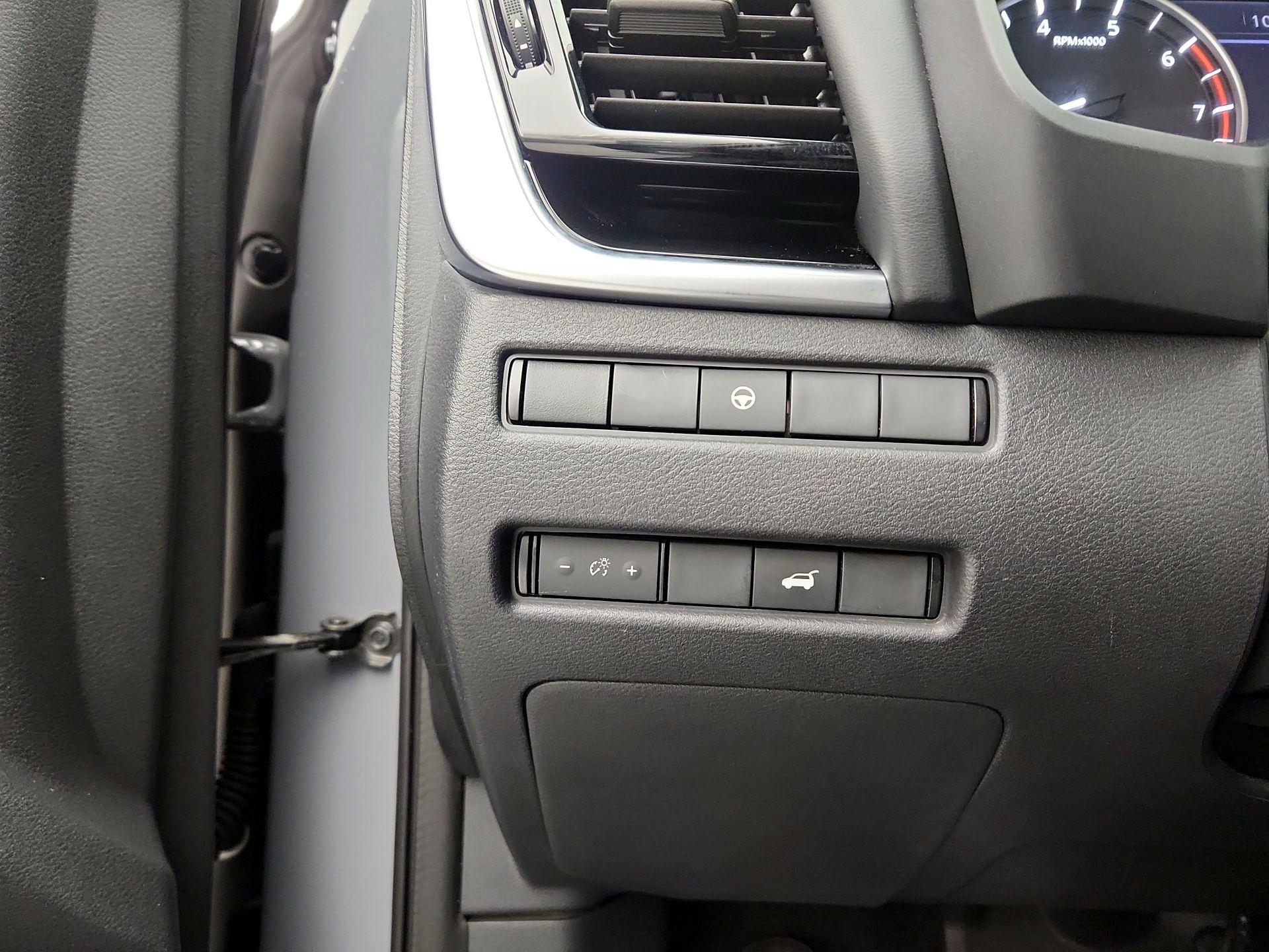 Thumbnail: 2023 Nissan Rogue - 13