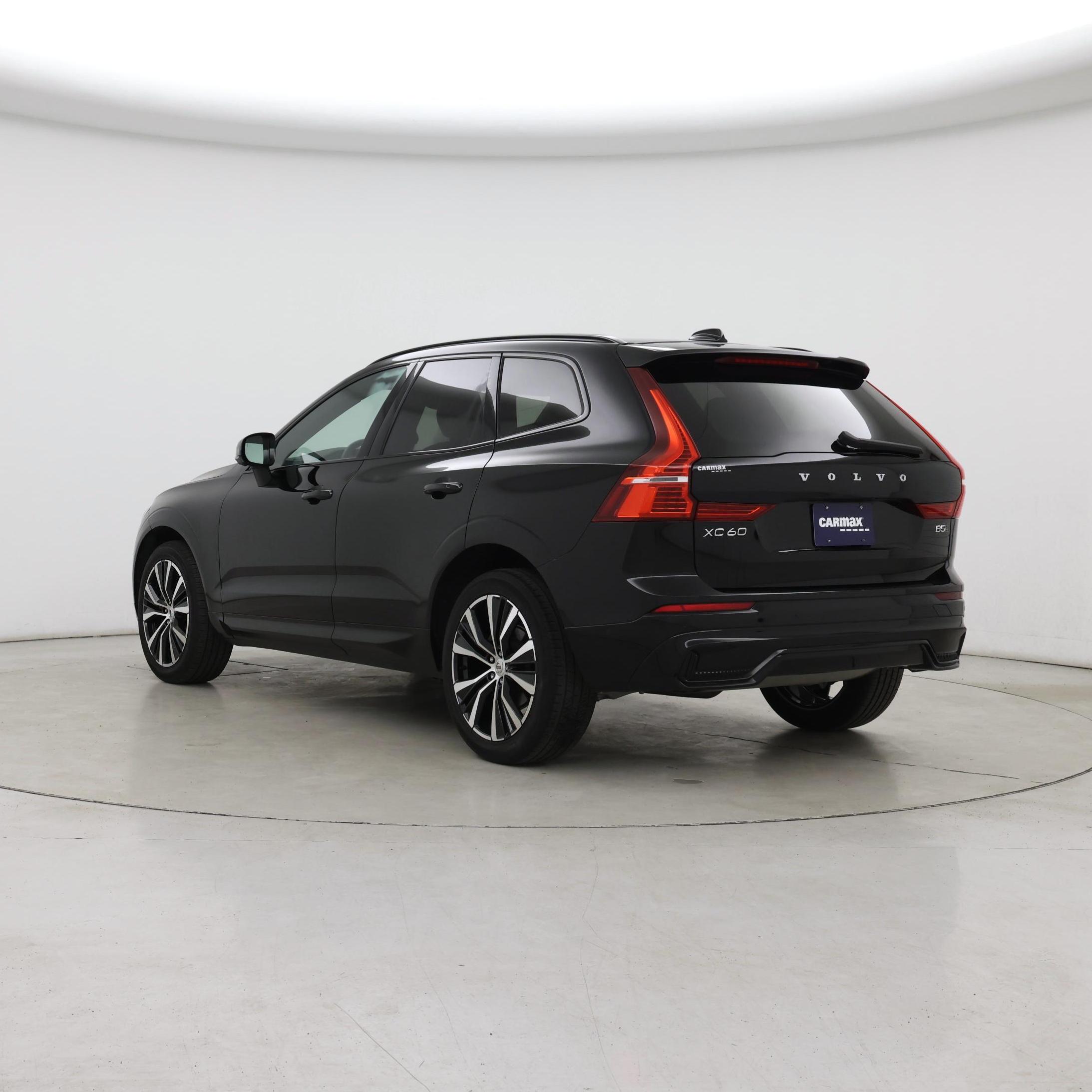 Thumbnail: 2023 Volvo XC60 - 2