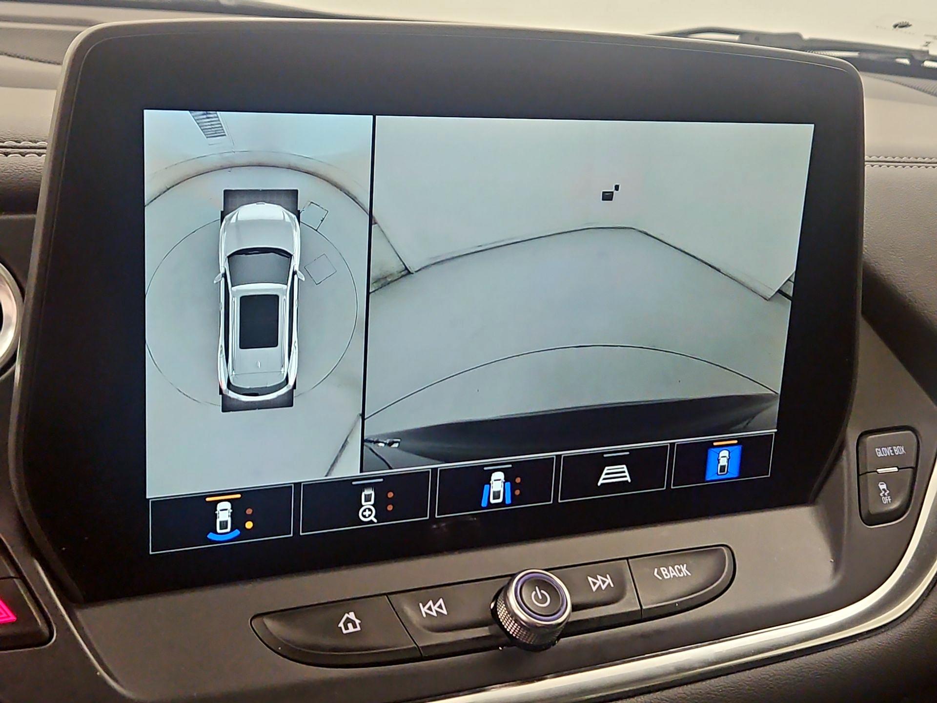 Thumbnail: 2023 Chevrolet Blazer - 15