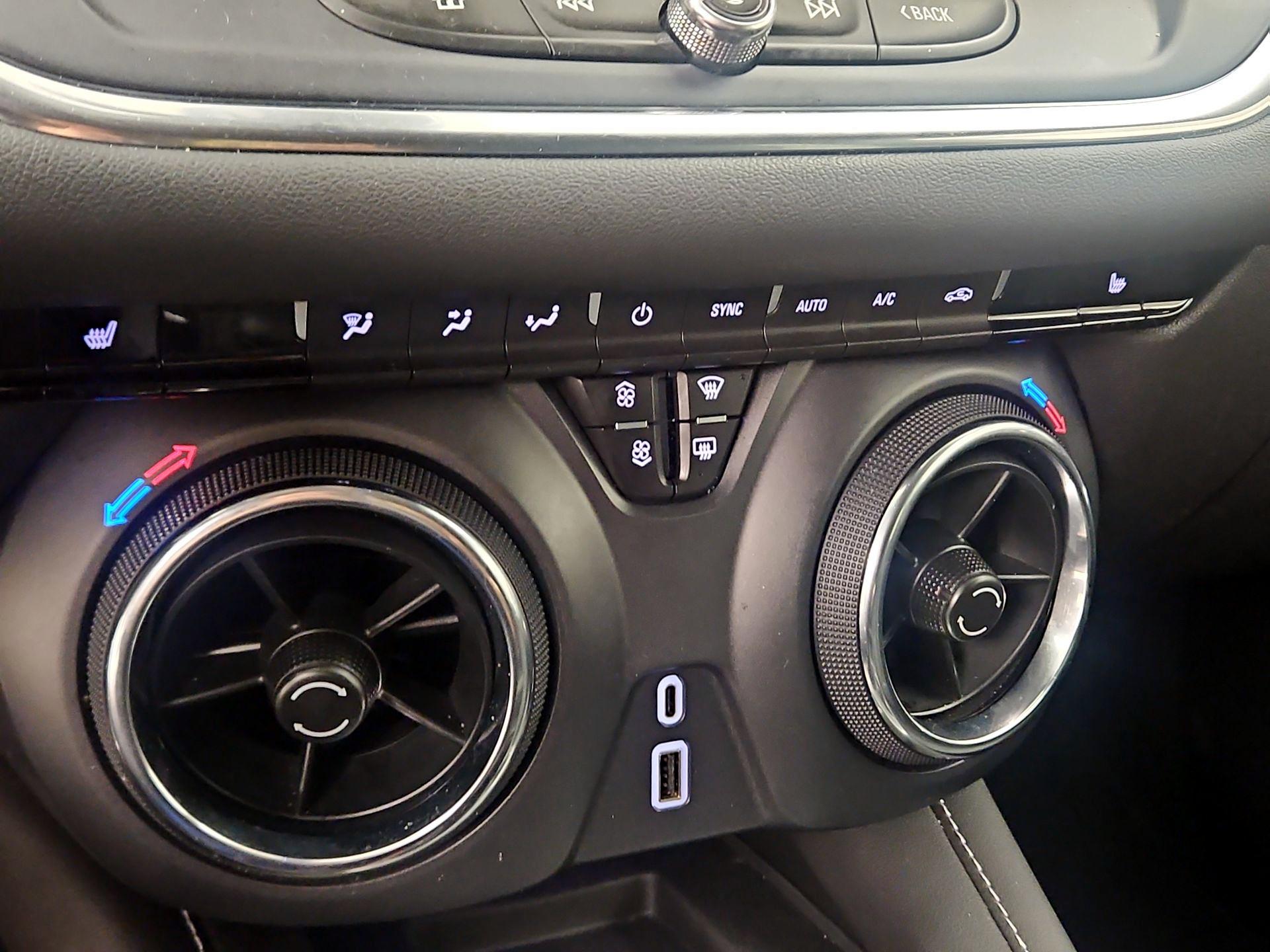 Thumbnail: 2023 Chevrolet Blazer - 17