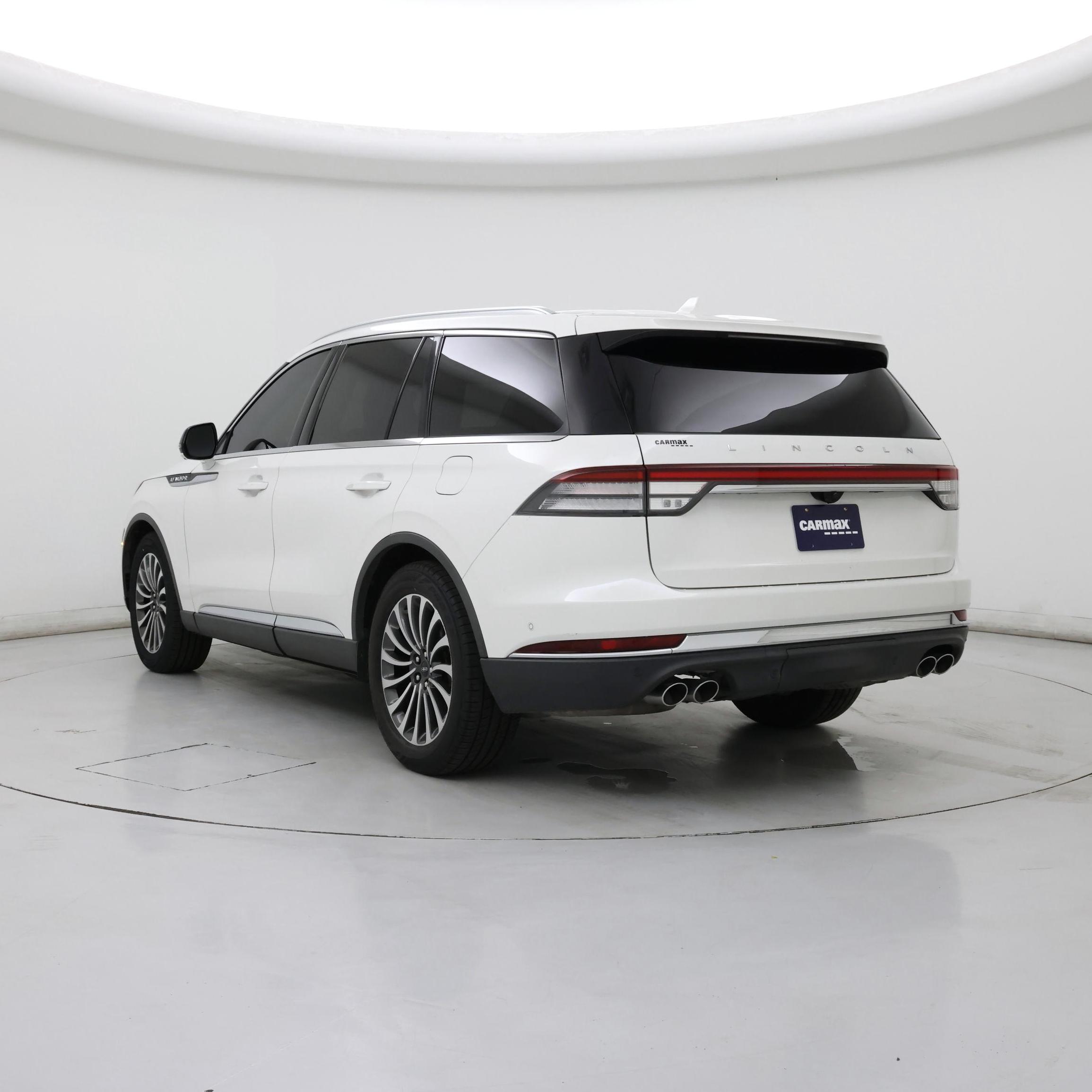 Thumbnail: 2020 Lincoln Aviator - 2