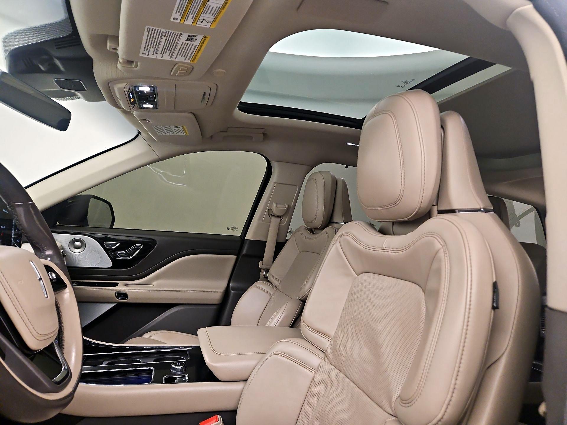 Thumbnail: 2020 Lincoln Aviator - 20