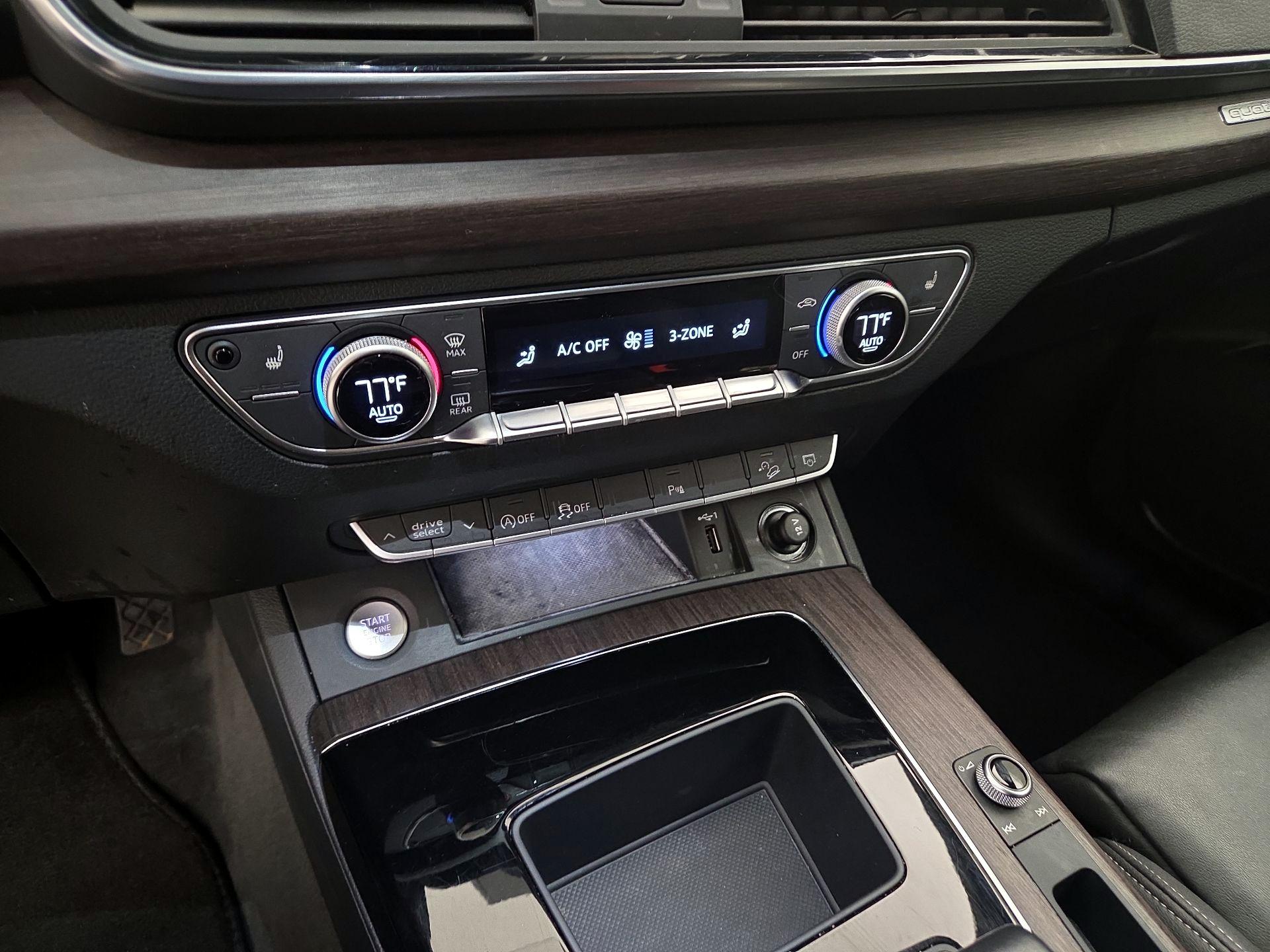 Thumbnail: 2023 Audi Q5 - 16